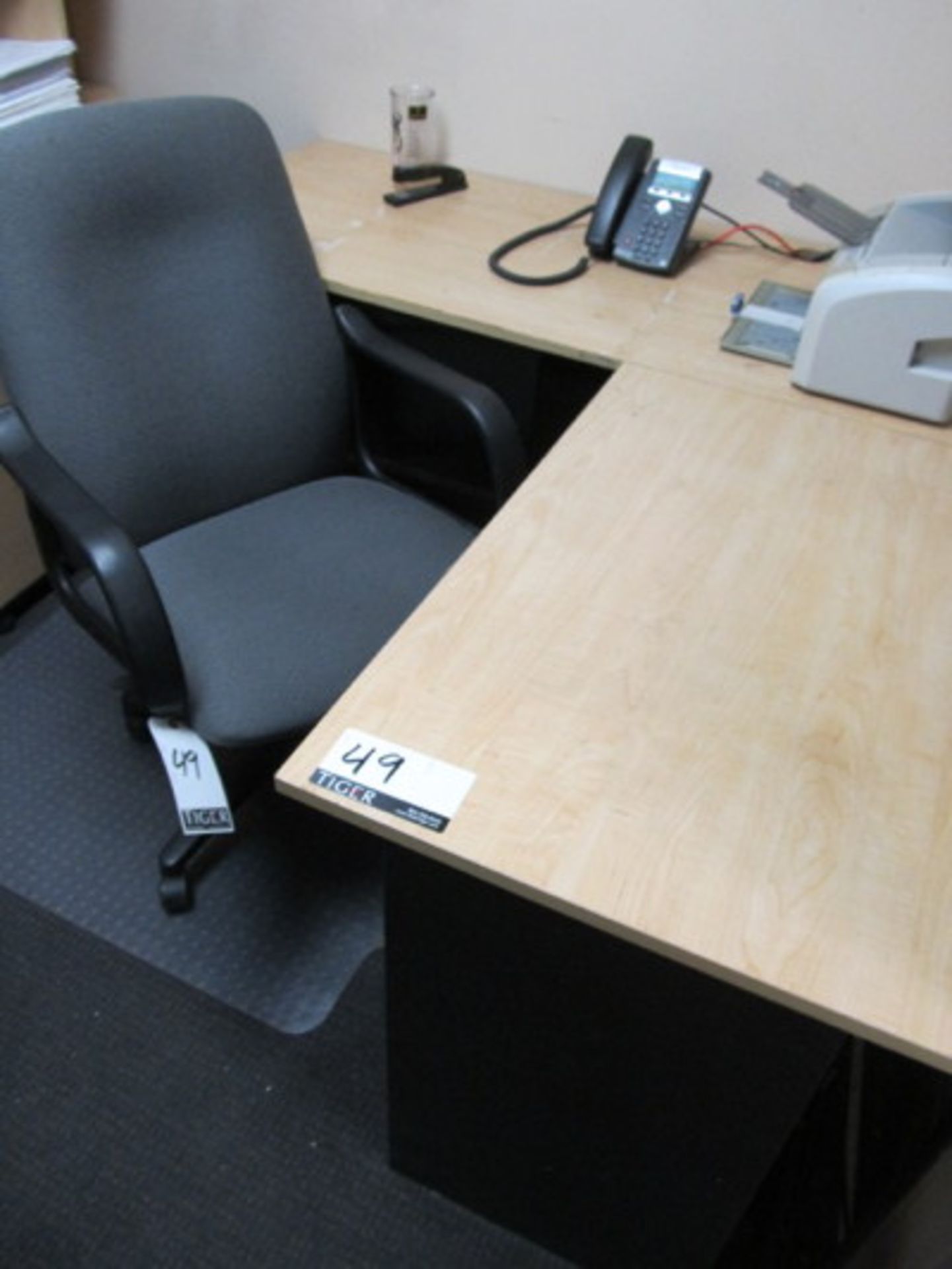 L-Shaped Wood Desk, Approx. 5ft x 5ft, And Rolling Task Chair - Asset Location: Sun Valley, CA