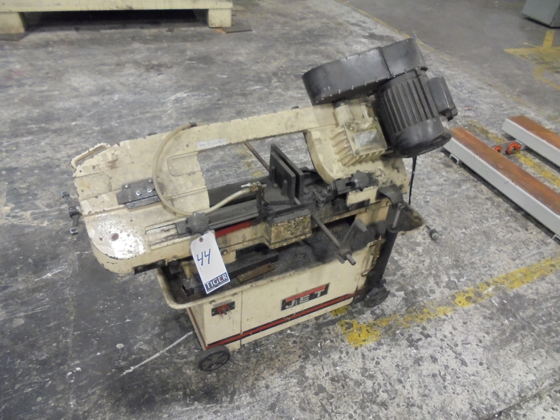 Jet Metal Cutting Bandsaw - Site Location: Bluffton, IN
