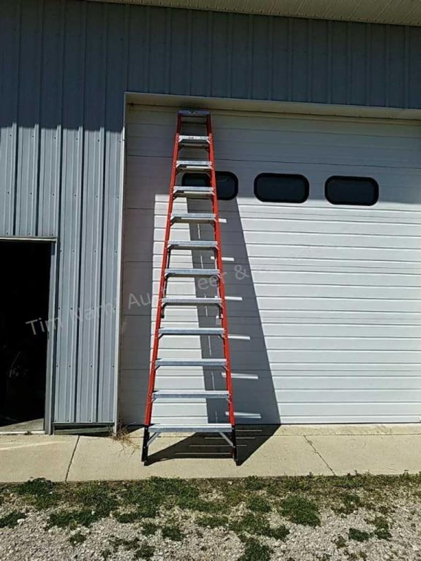 Werner 12' fiberglas double sided step ladder