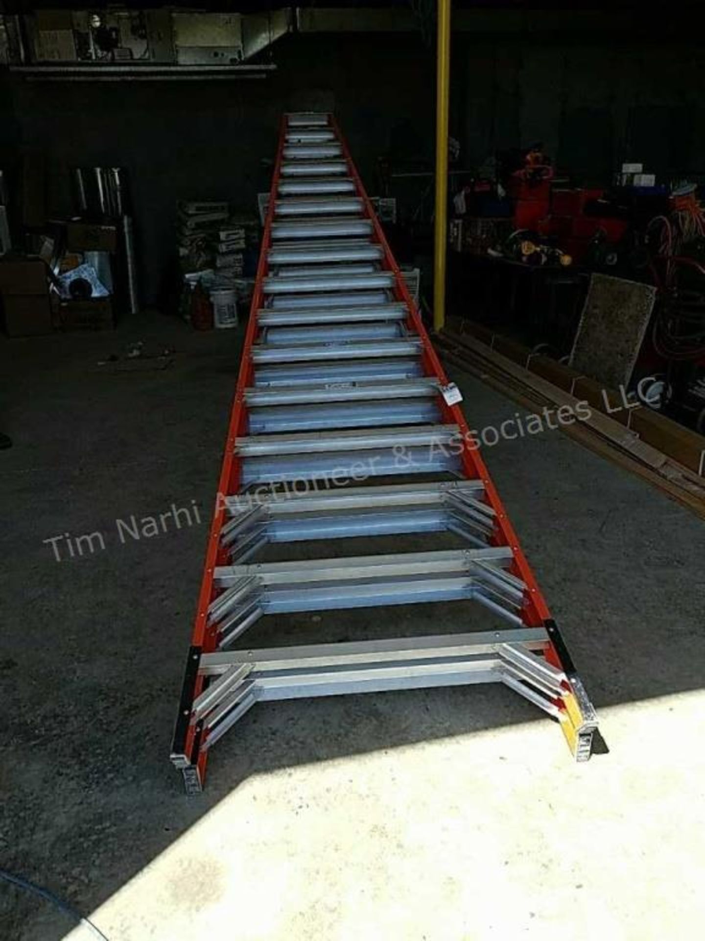 Werner 16' fiberglas double sided step ladder
