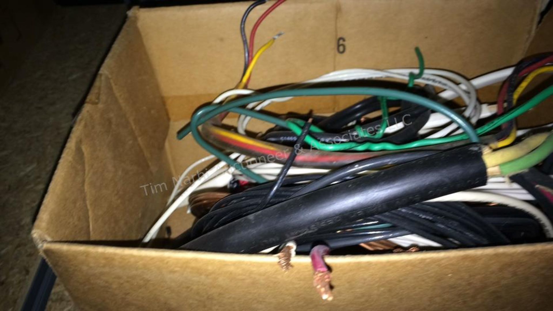B: contents of three shelves – wire and cable - Image 10 of 11