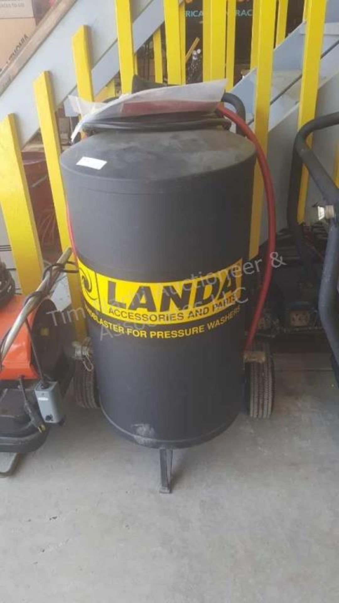 A: Landa mvp 4-3500 heated pressure washer - Image 3 of 9