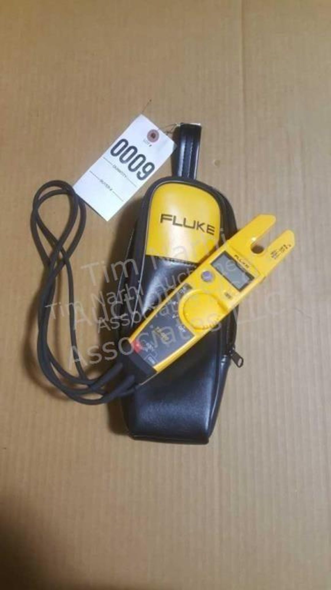 Fluke T5-600 electrical tester