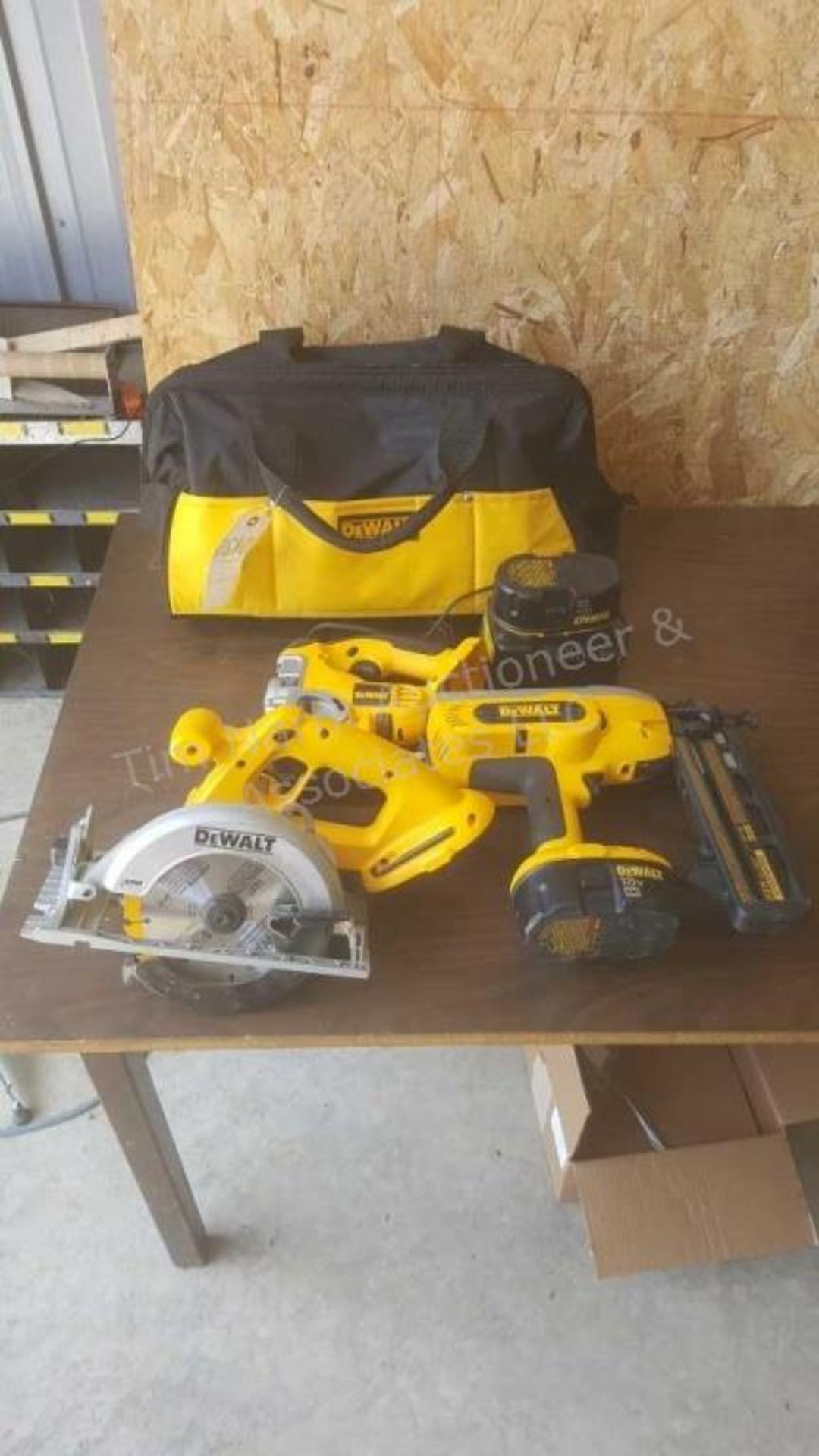 Dewalt 18v cordless tool set