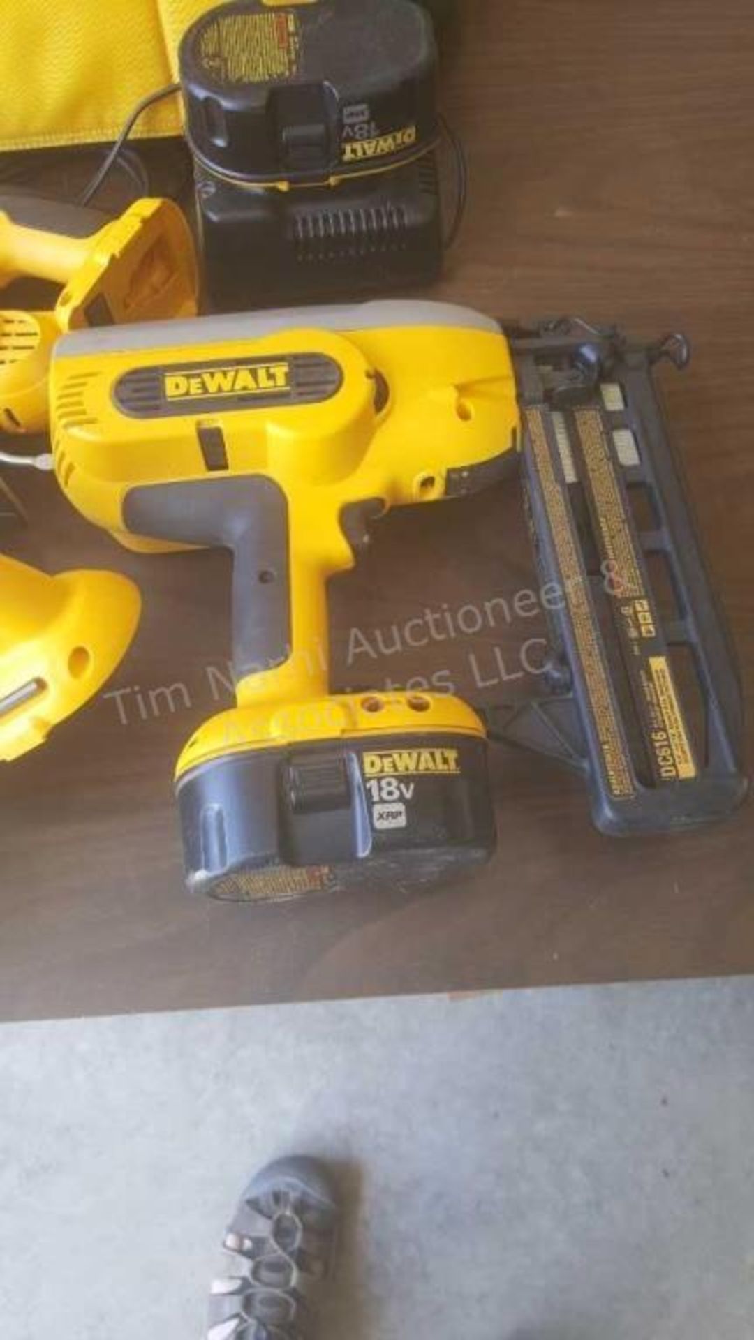 Dewalt 18v cordless tool set - Image 3 of 6