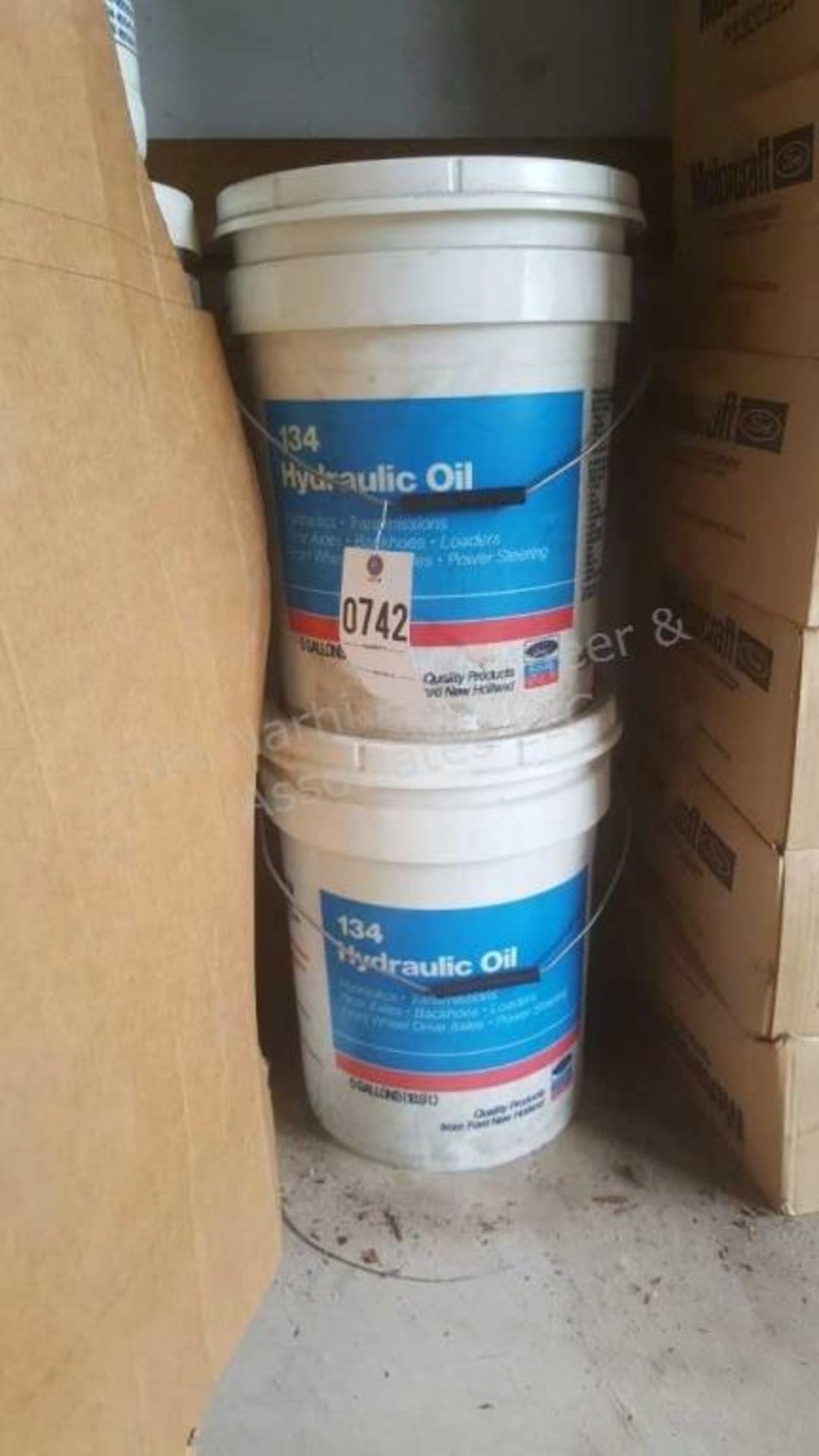 Two 5 gallon pails of 134 hydraulic oil