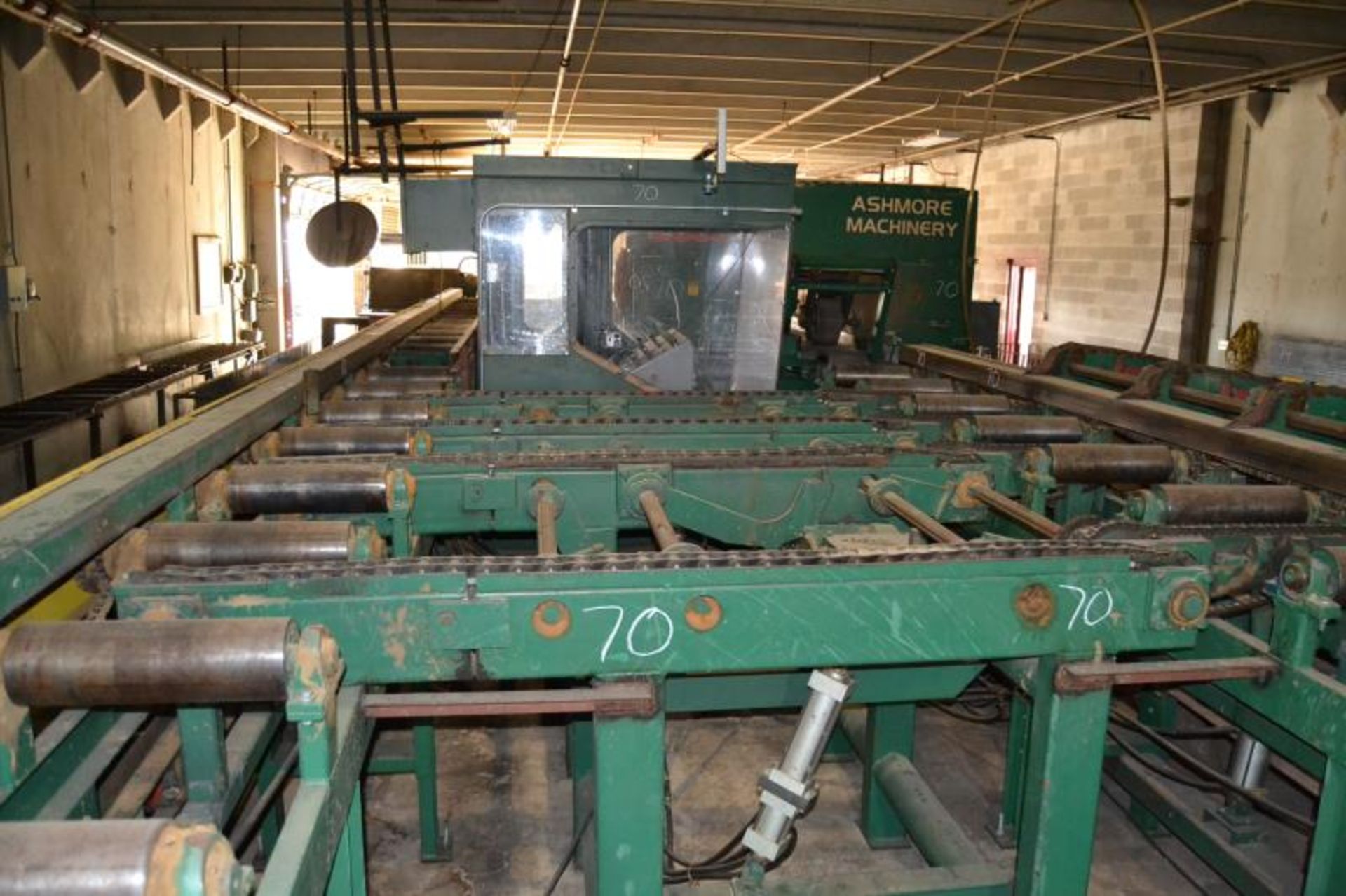 ASHMORE YIELD MASTER 18"X18" GRADE RESAW SYSTEM W/TURN A ROUND SYSTEM CONSISTING OF: 18"X44' - Image 4 of 19