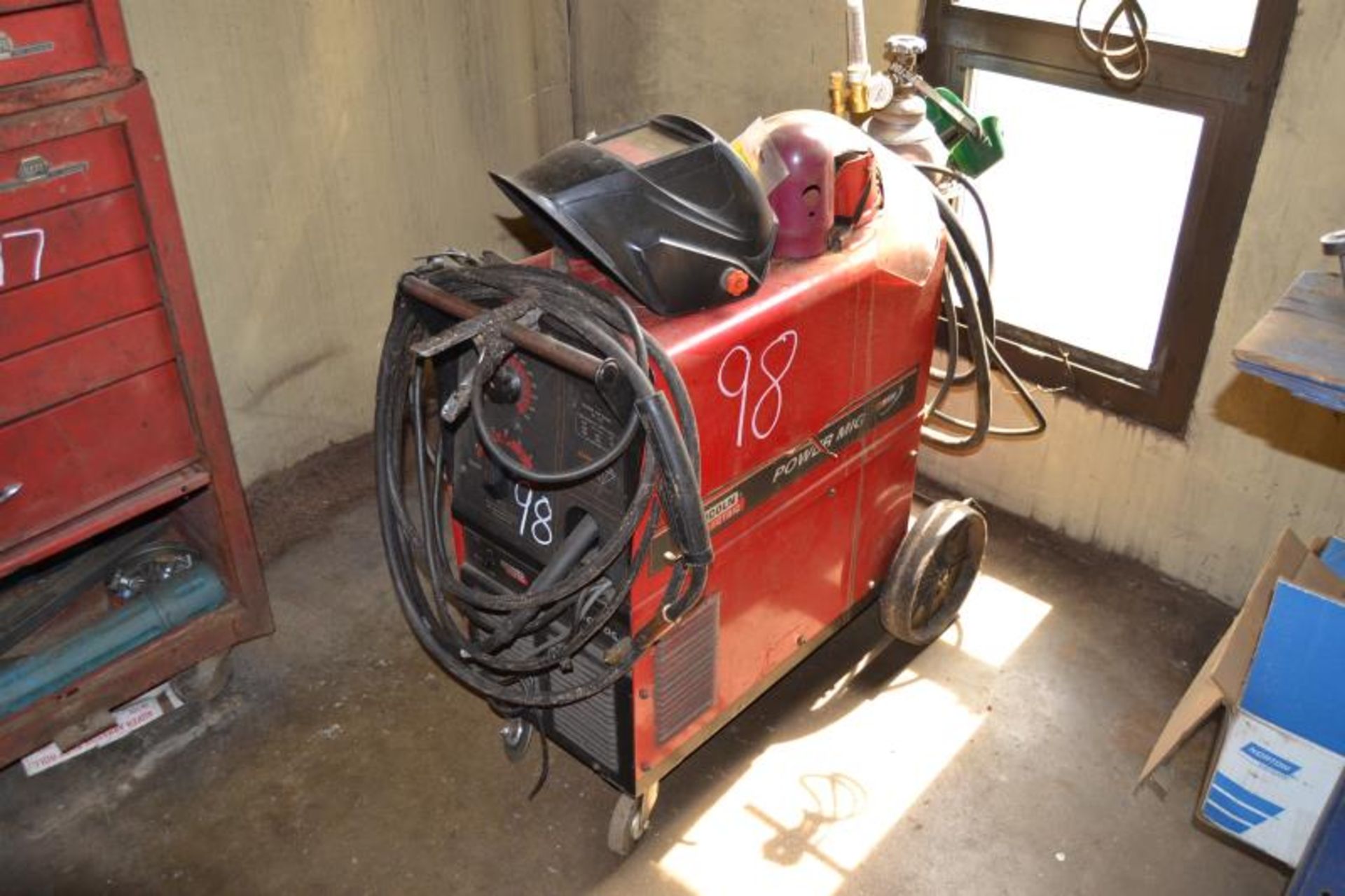 LINCOLN POWER MIG WELDER