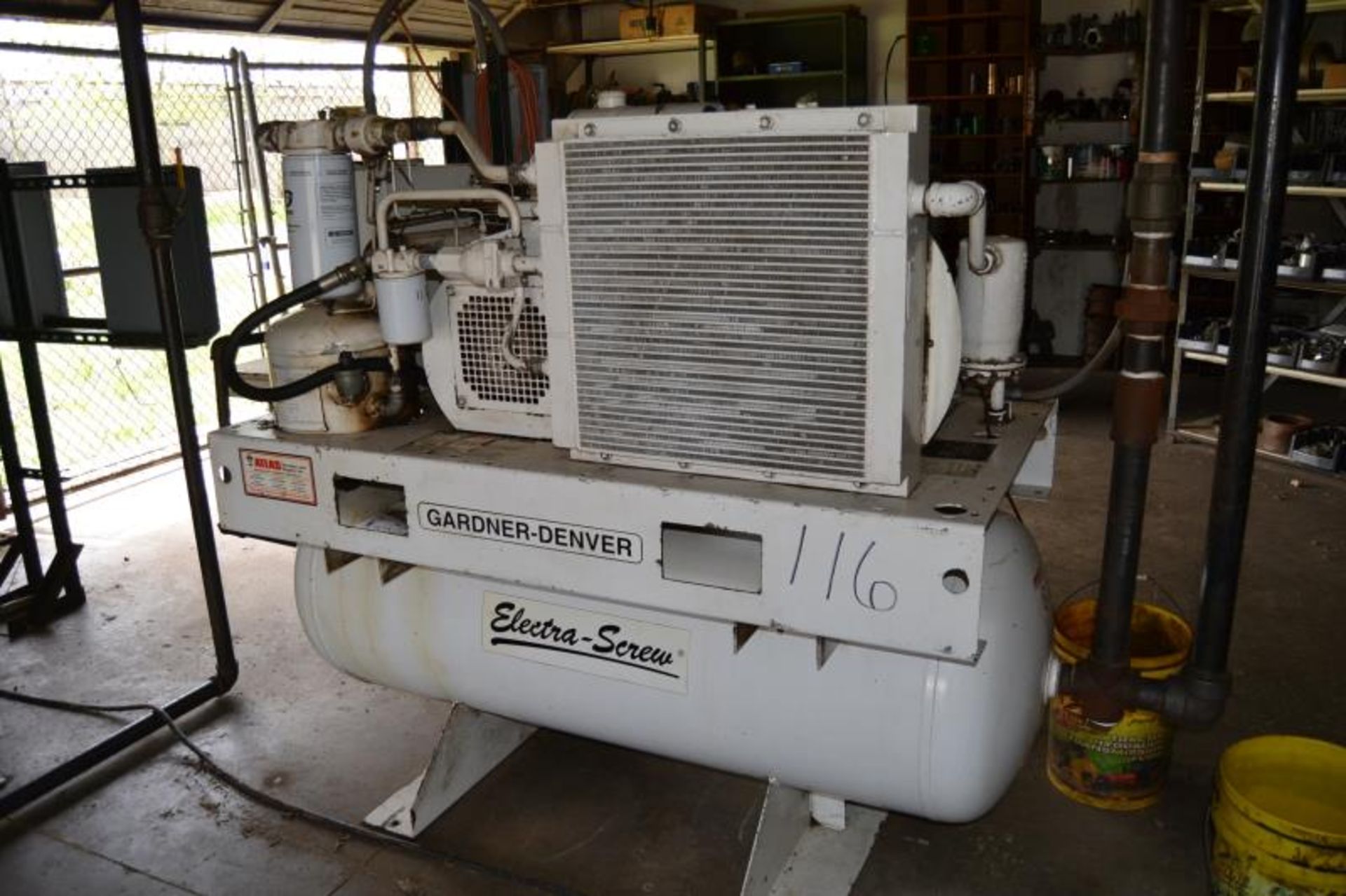 GARDNER DENVER 30 HP SCREW TYPE AIR COMPRESSOR