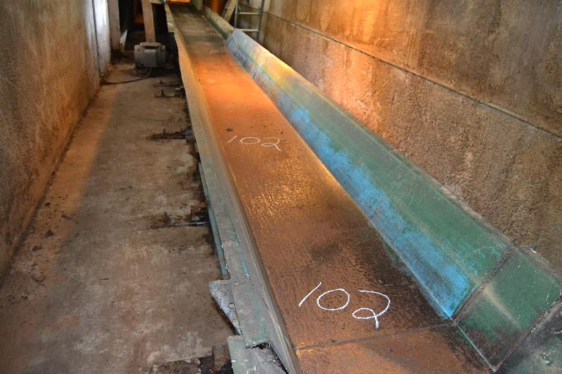 Precision 24"x40' Vibrating Conveyor