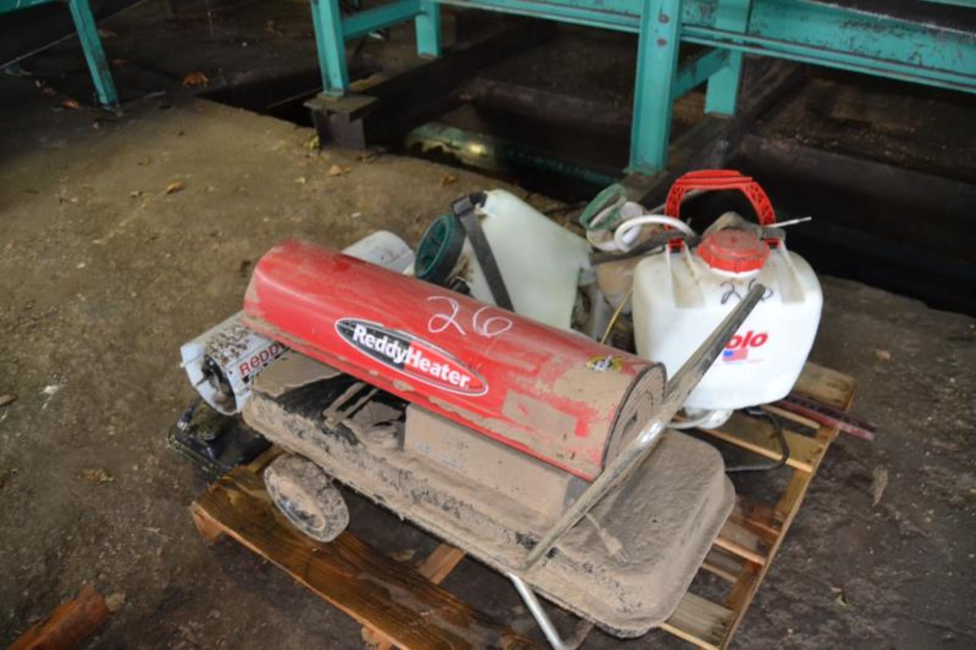 LOT OF CHEMICAL SPRAYERS
