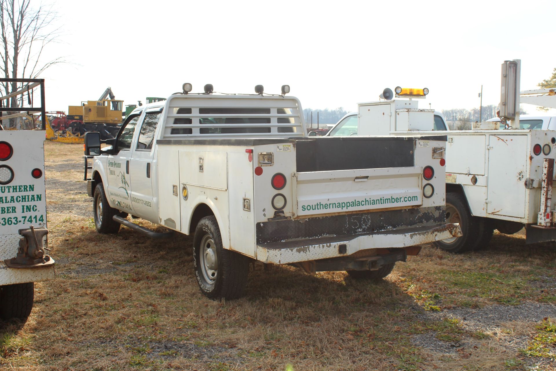 2013 FORD F250 4X4 SERVICE TRUCK - Image 2 of 4