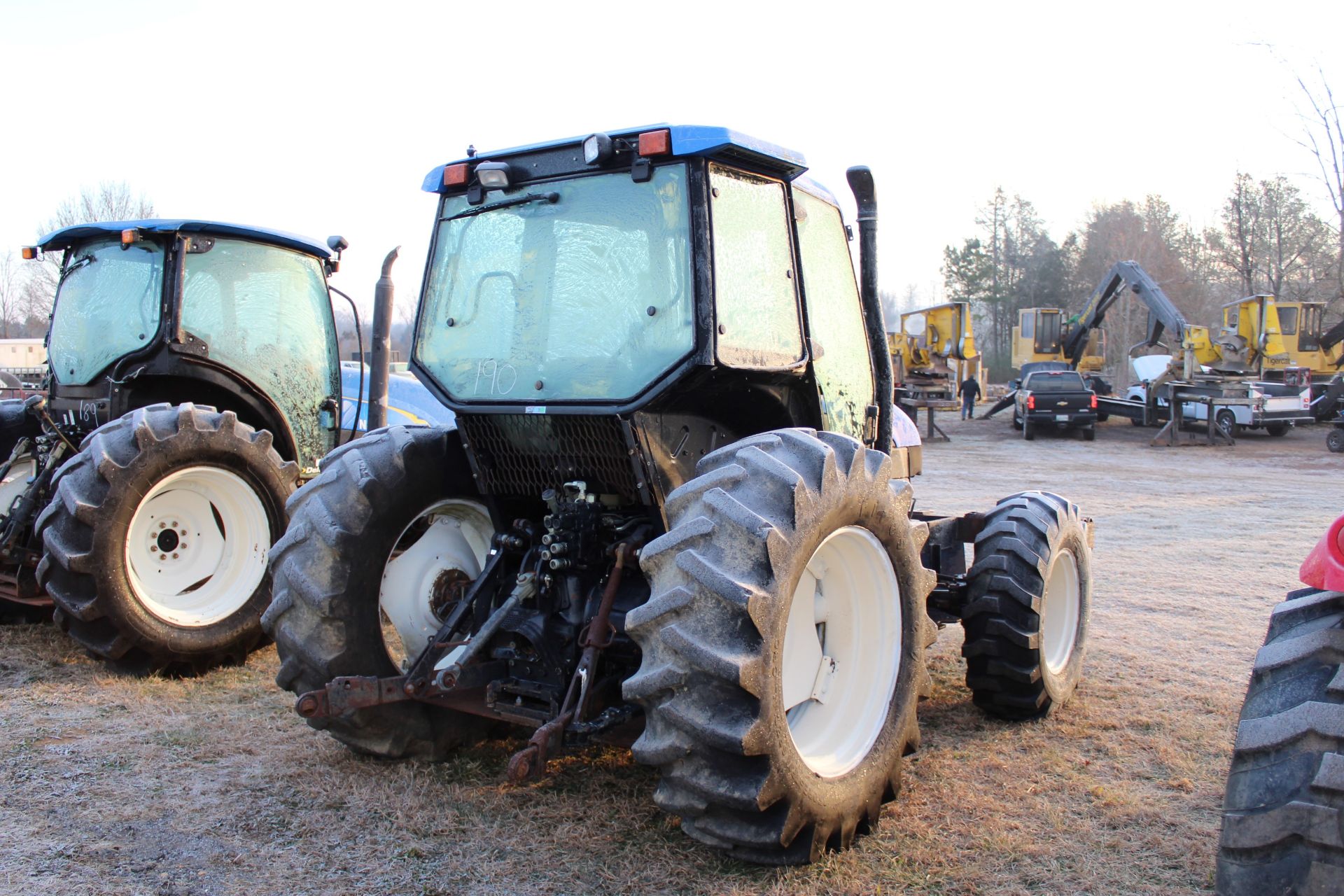 NEW HOLLAND TS110 4X4 TRACTOR - Image 3 of 4