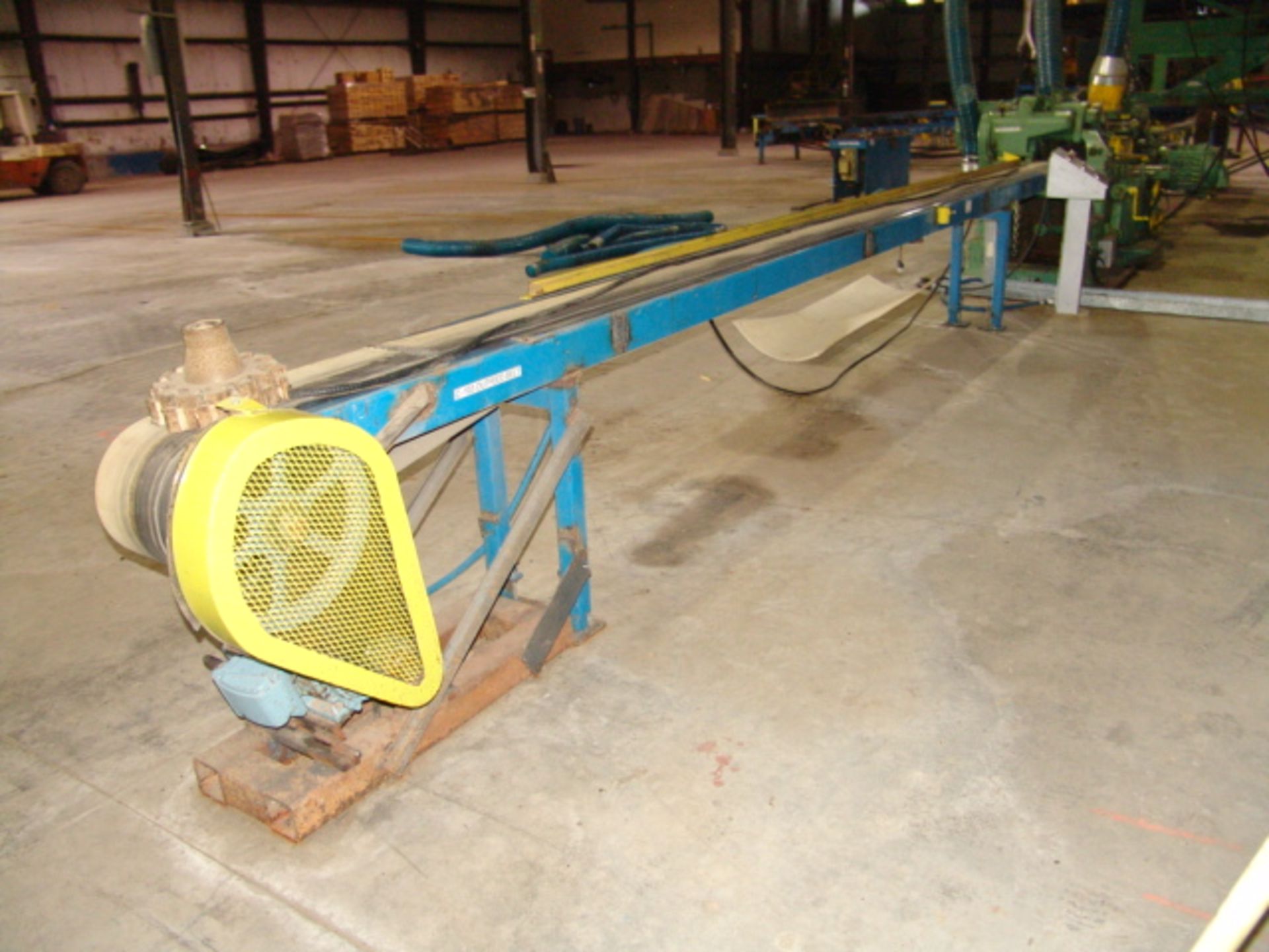 PLANER OUTFEED BELT, 9" X 25'; W/ DRIVE (ASSET C-103)