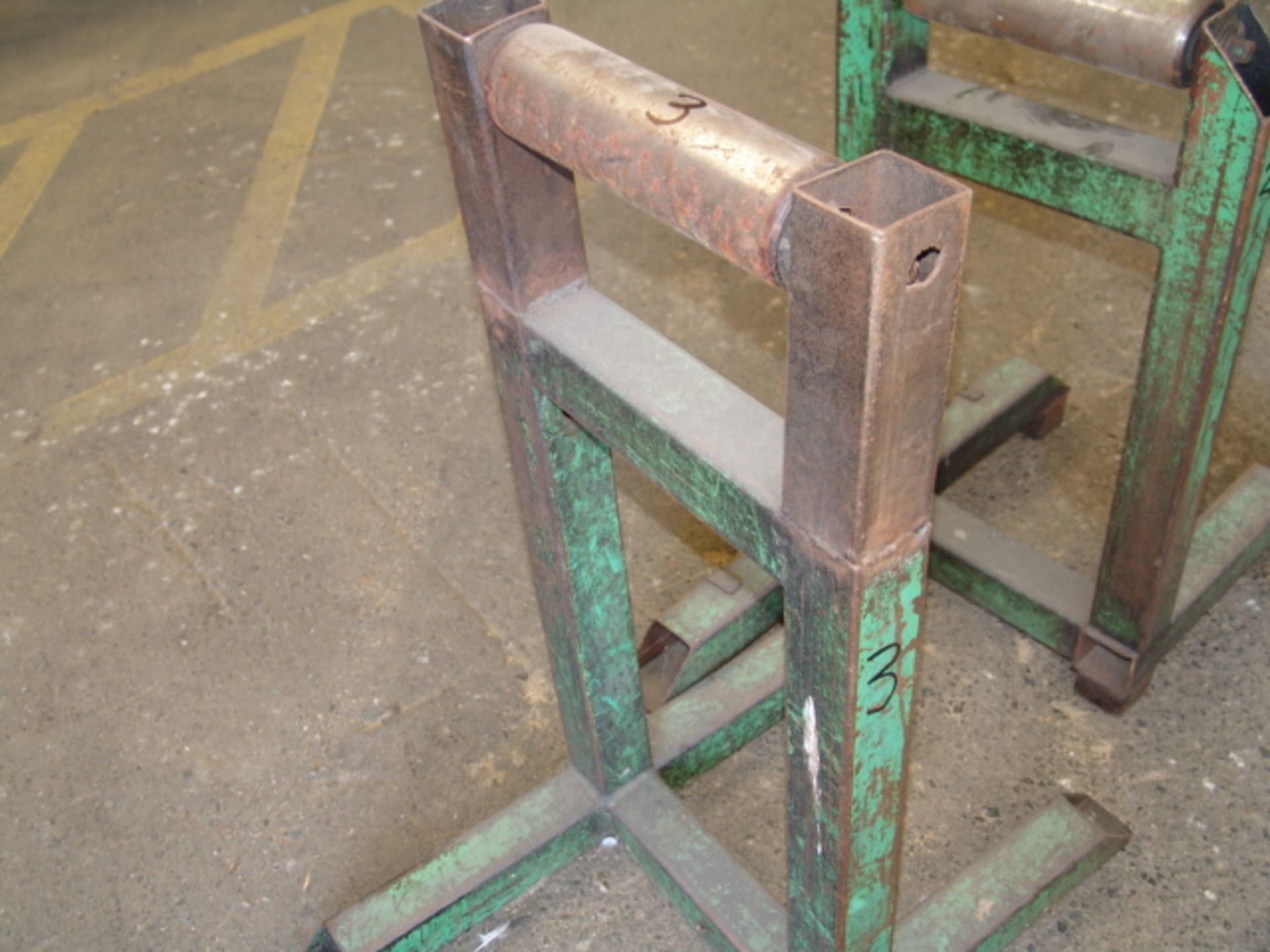 HEAVY DUTY ROLLER STAND