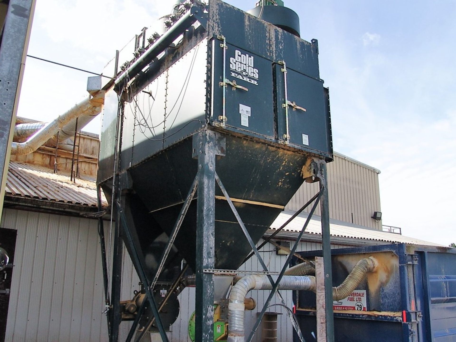 ’08 CAMFIL FARR “GS20 GOLD SERIES” DUST COLLECTOR, 575V, (2) 30HP FANS, (2) ROTARY AIRLOCKS, DROP