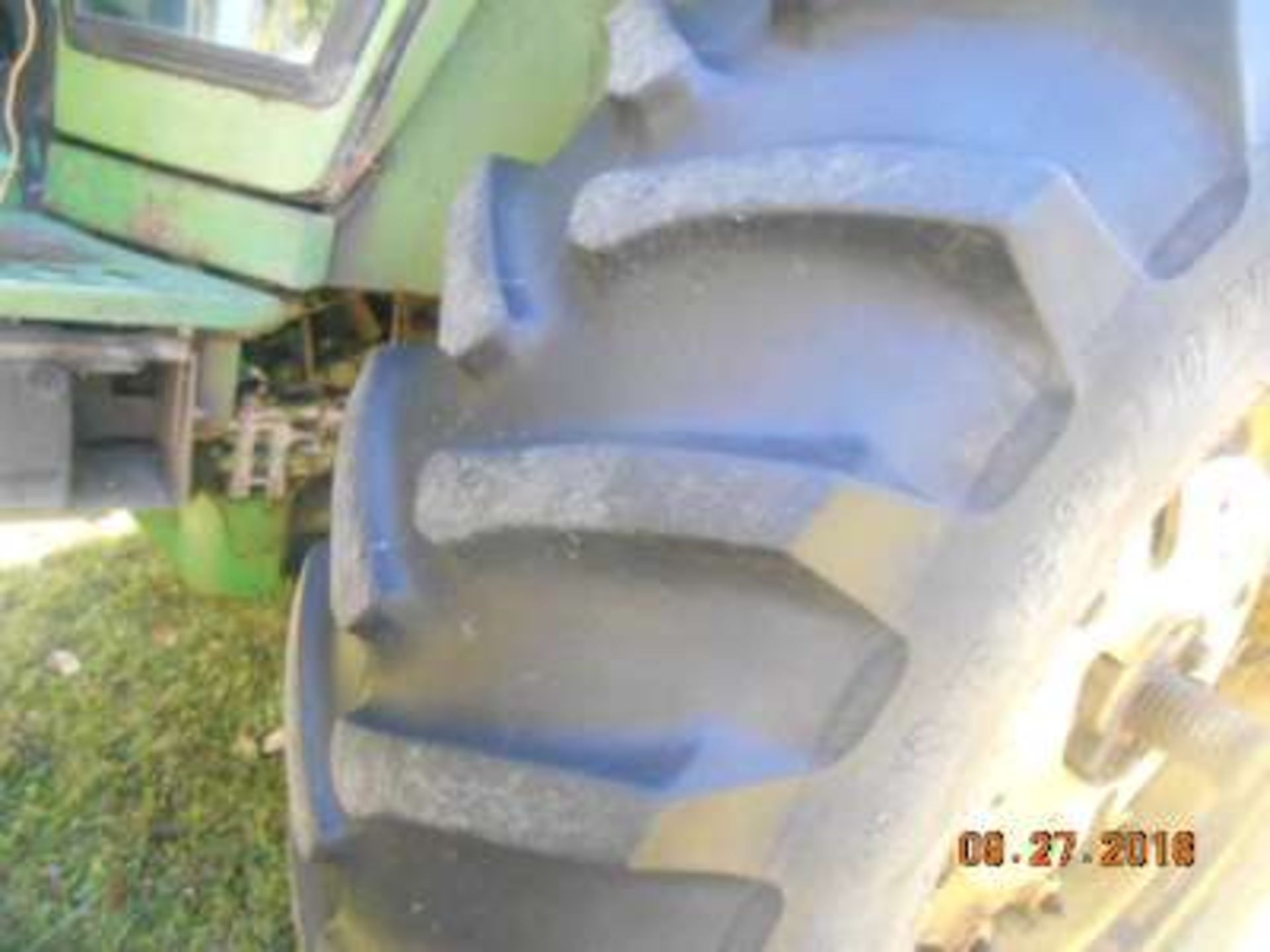 JD 4430 tractor, quad, dual hyd, pto, good interior, real good rubber (nice) - Image 3 of 4