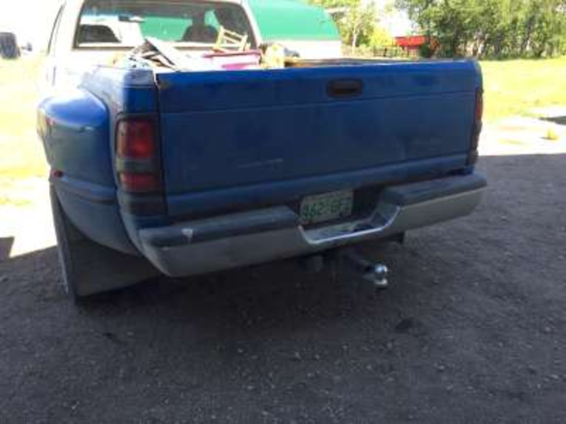 1998 Dodge Ram Laramie SLT 3500 dually, 5.9 Cummins, 24 Valve Diesel, Ext-cab, running boards, 165, - Image 5 of 6