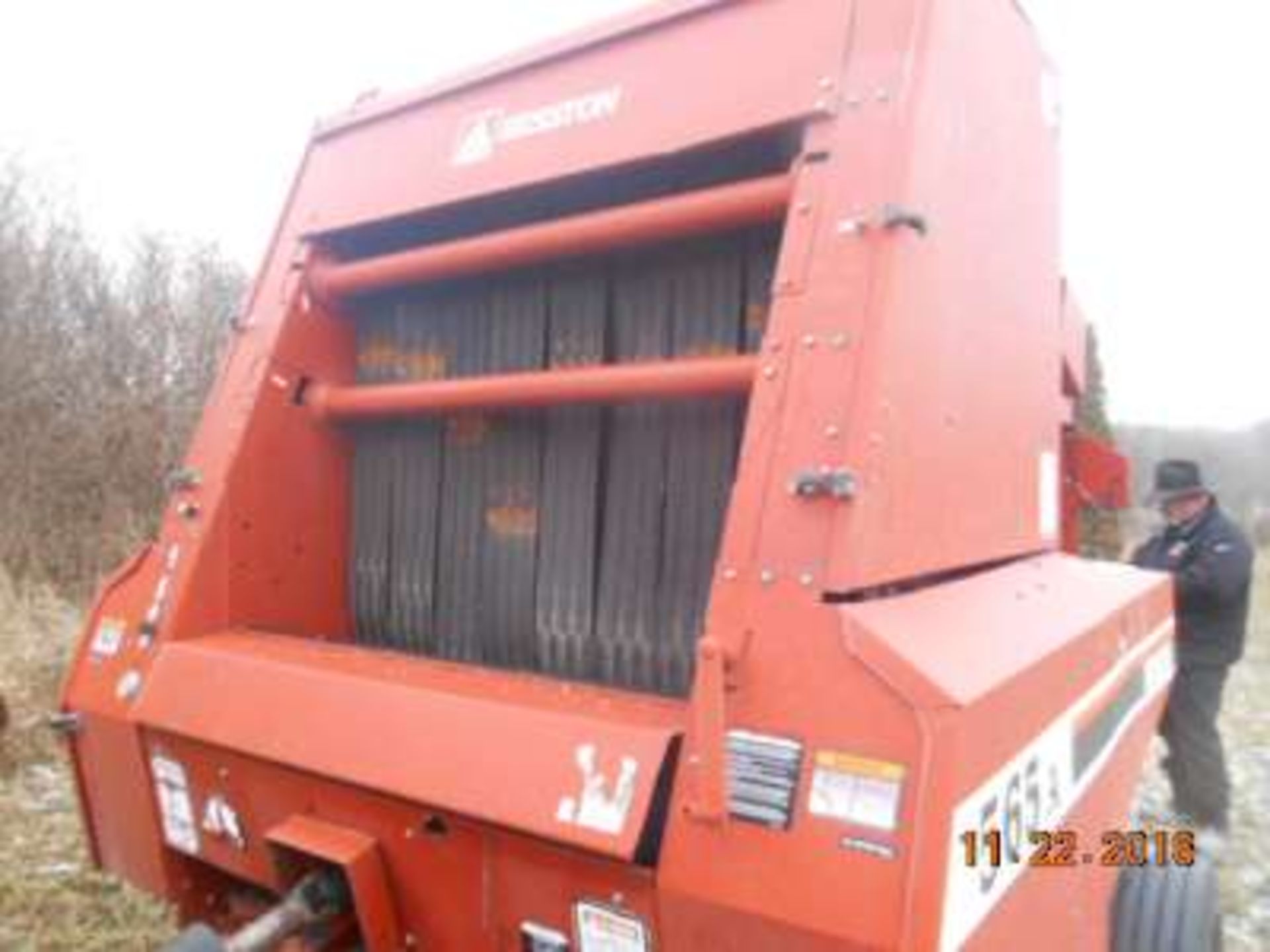 Hesston 565A Round Baler - Image 2 of 3