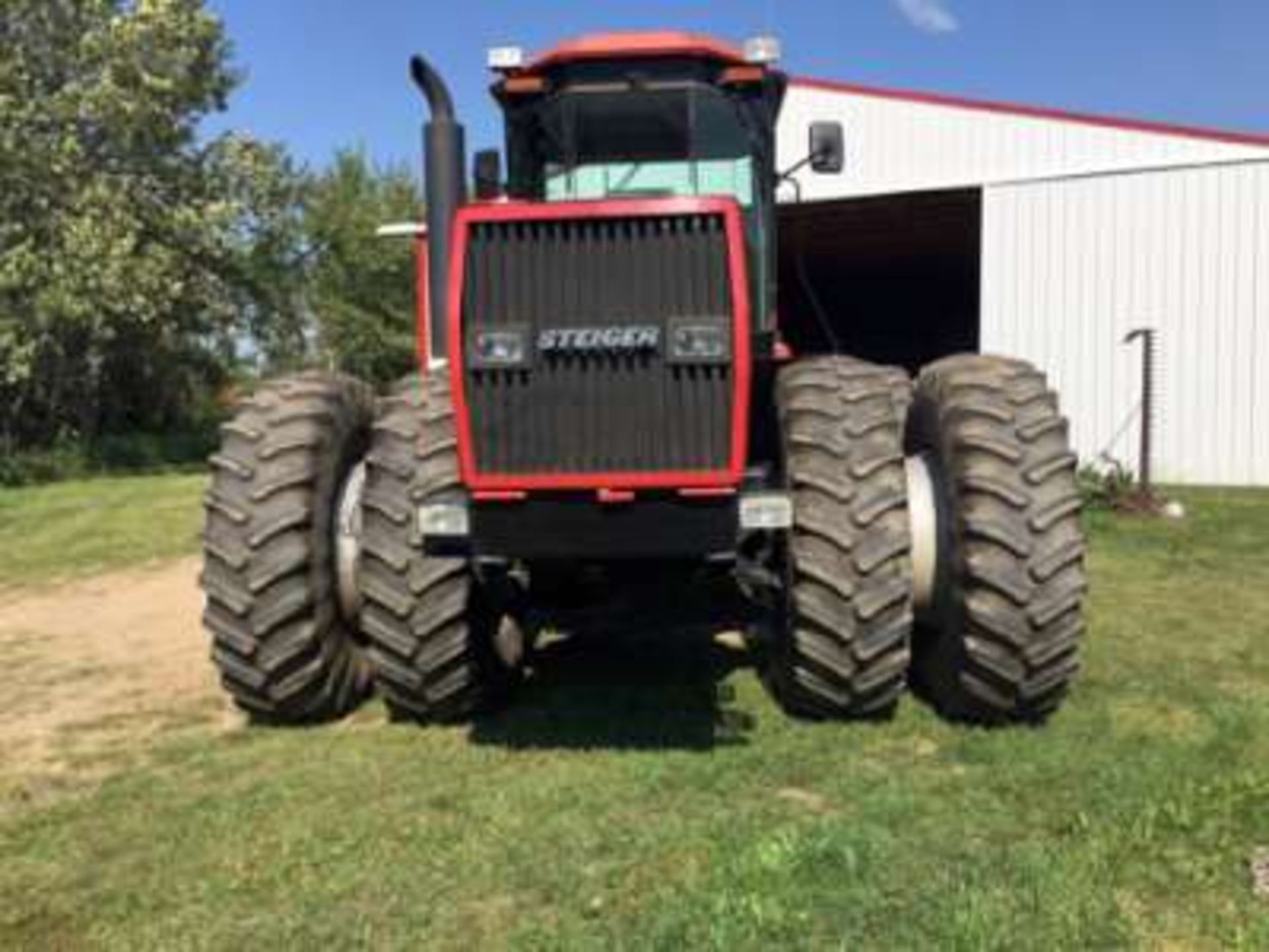 1996 Case IH 9350 4WD tractor, Cummins MII motor, quad hyds, 4 ranges, 3 gears, 12spd, 20.8x38 - Image 3 of 11