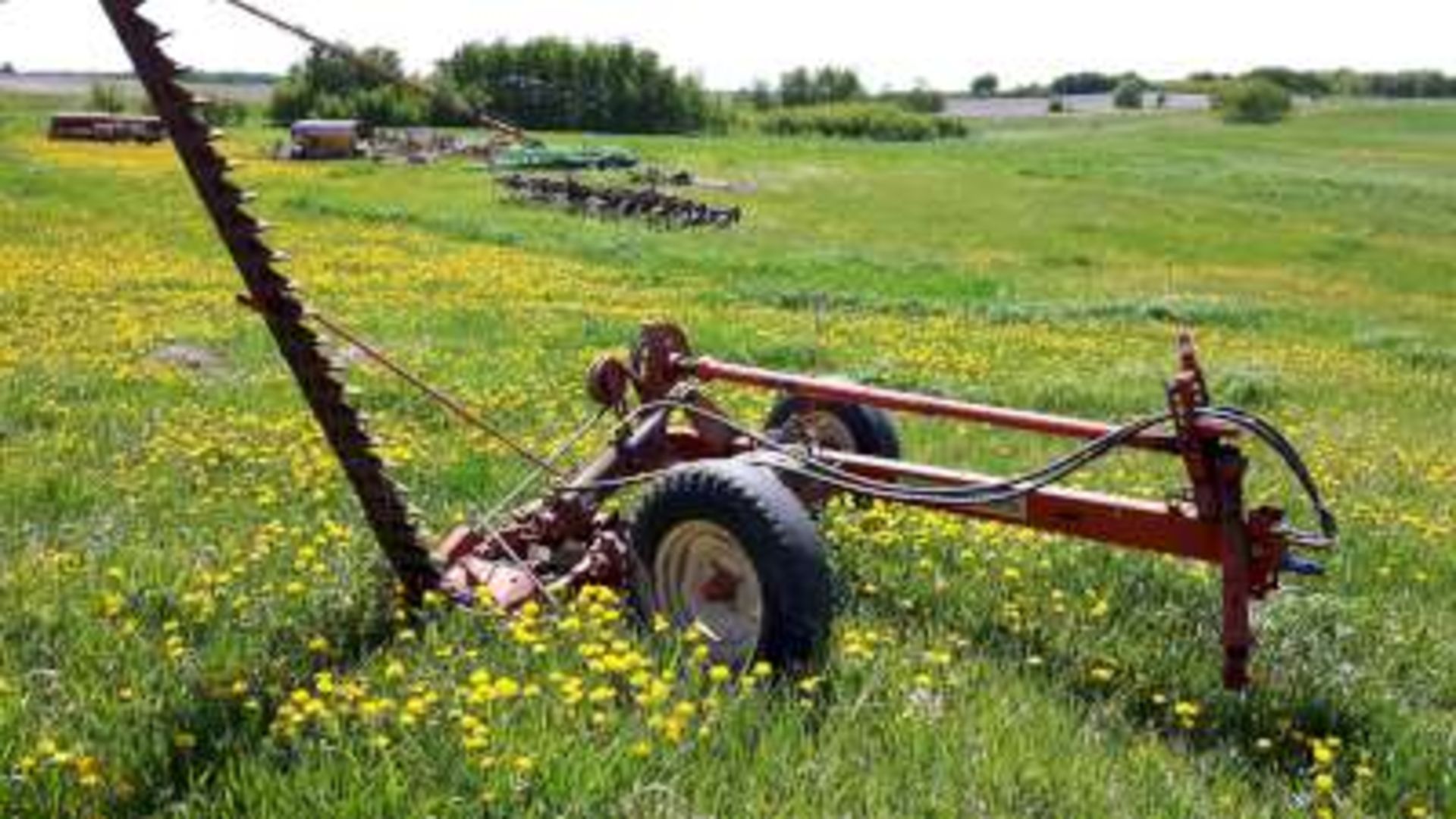 Allis Chalmers trailer mower, pitman less