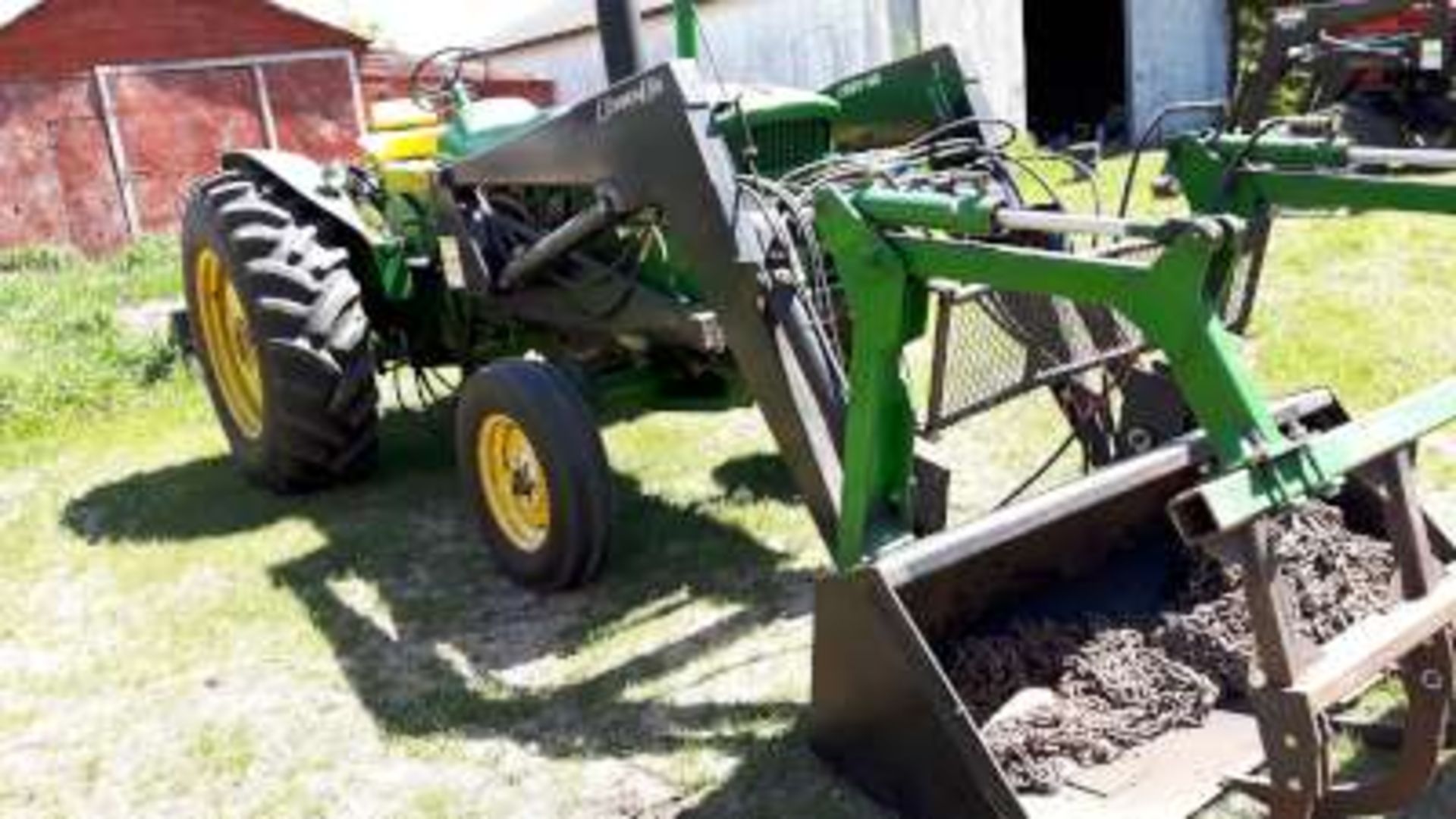 1964 JD 4010 diesel tractor, w/ Ezee-on JD FEL w/grapple, approx. 6000 hrs, tin is straight, s/n - Image 3 of 7