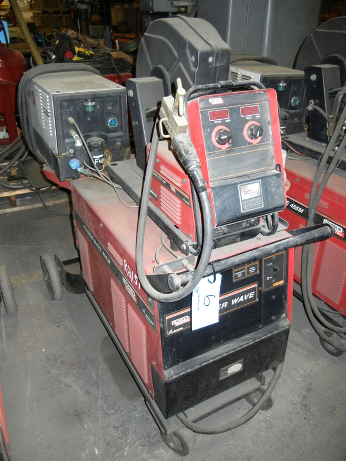 Lincoln Model 455 Welder with Lincoln power feed 10m wire feeder & Chiller, 208/230/460/575 volt