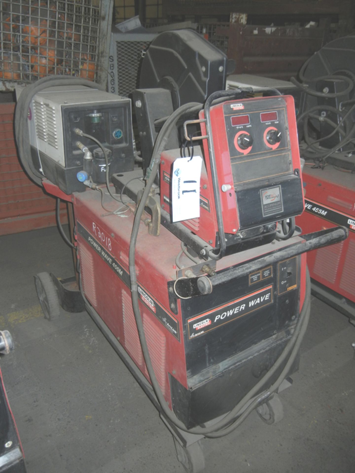 Lincoln Model 455 Welder with Lincoln power feed 10m wire feeder & Chiller, 208/230/460/575 volt