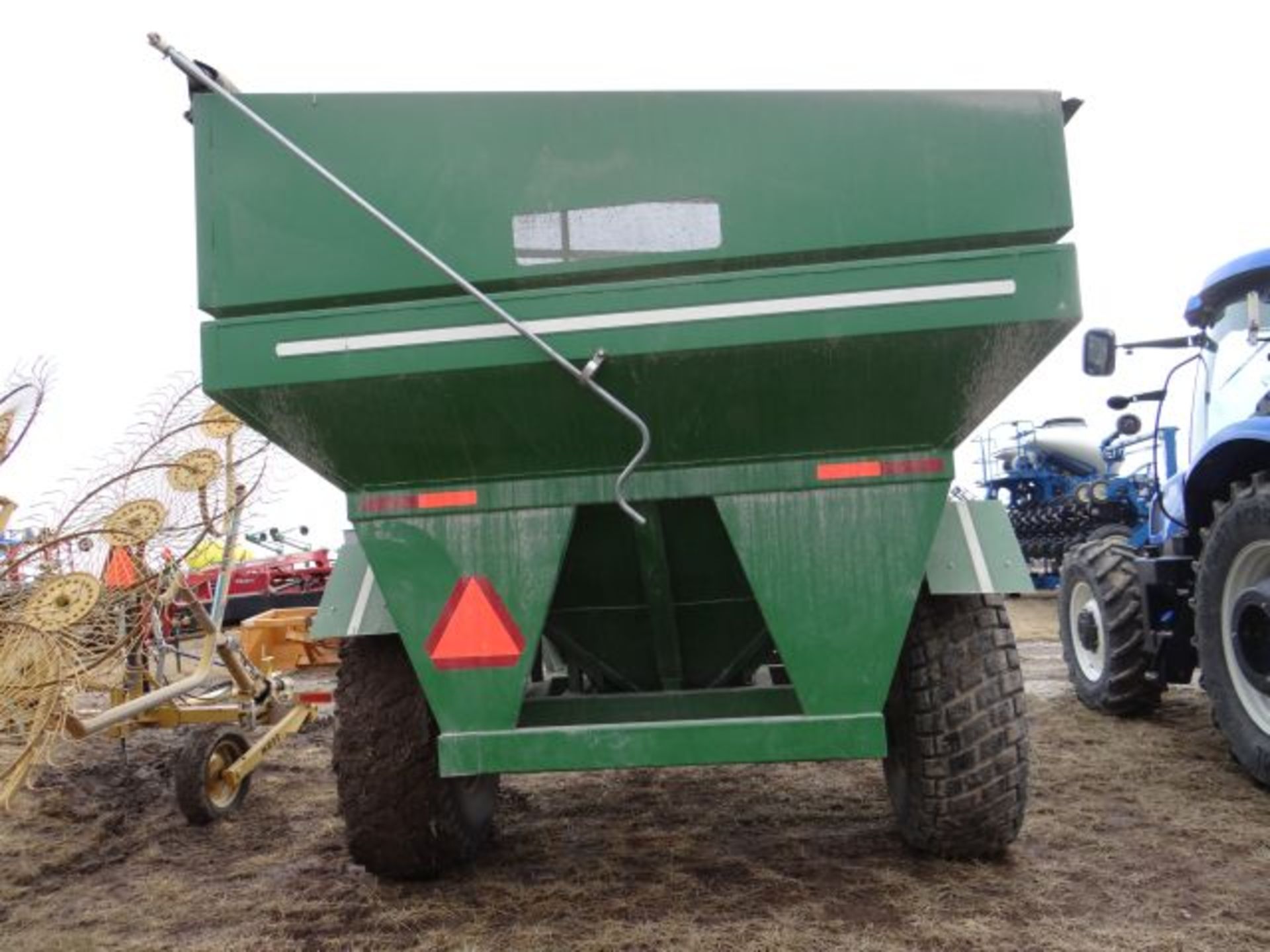 EZ Grain Cart, 2011 500 bu, w/Tarp - Image 3 of 3