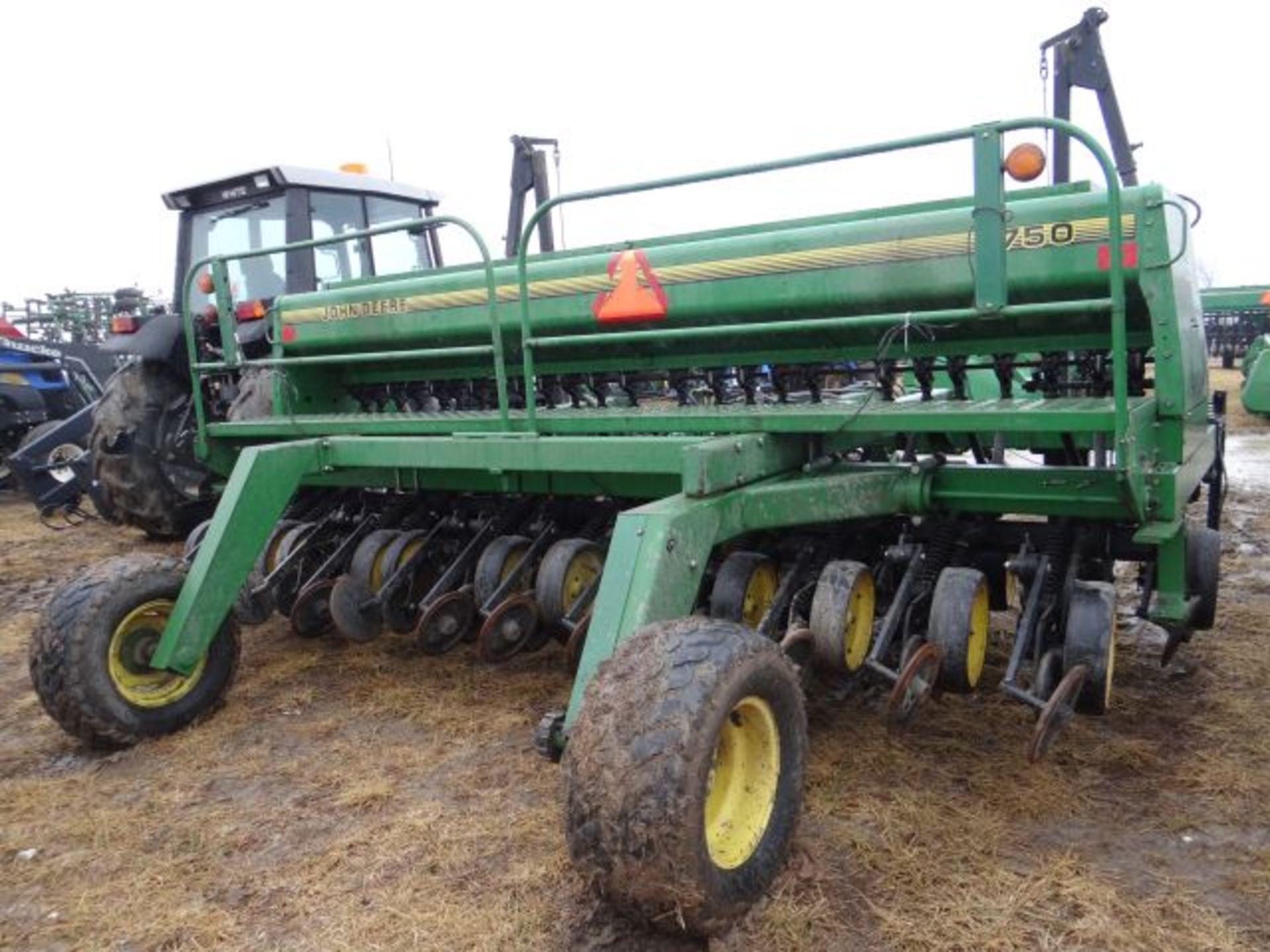JD 750 Drill NT, Markers, SI Meters - Image 3 of 3