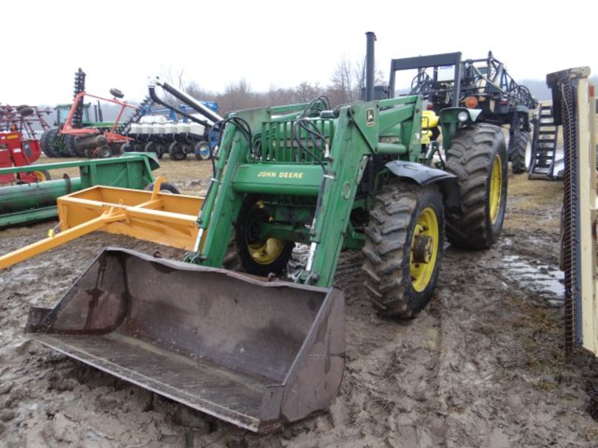 JD 2555 Tractor, 1987 #112611, 7562 hrs, 8sp TSS, Cast Wheels, Flanged Axle, 540 PTO, 1 SCV, w/JD