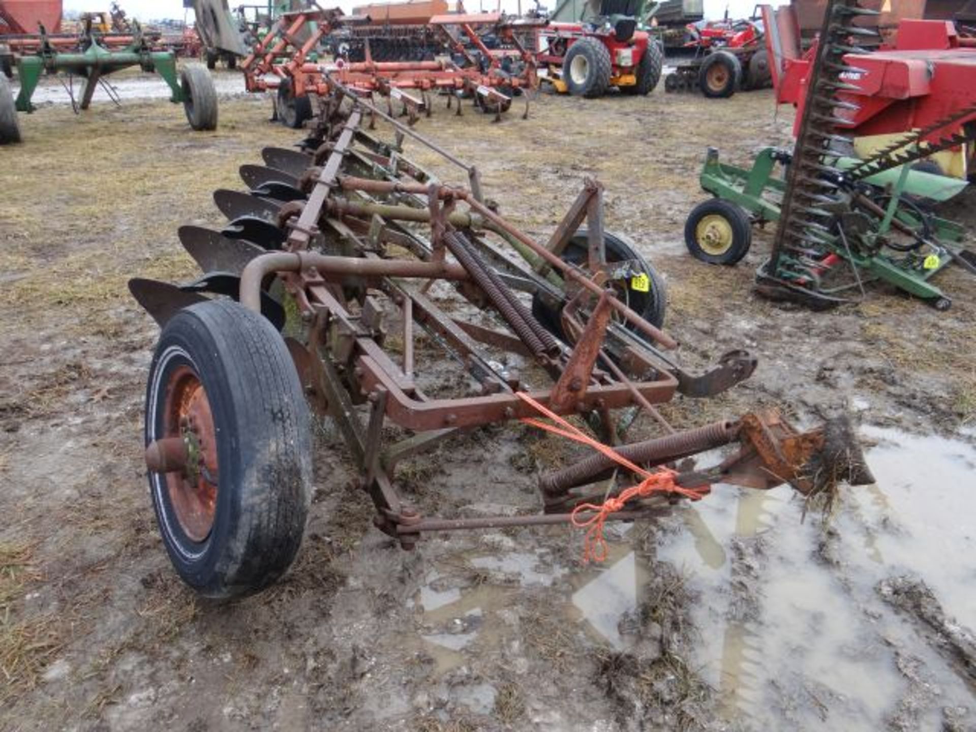 IH 5 Bottom Plow Pull Tye - Image 2 of 3