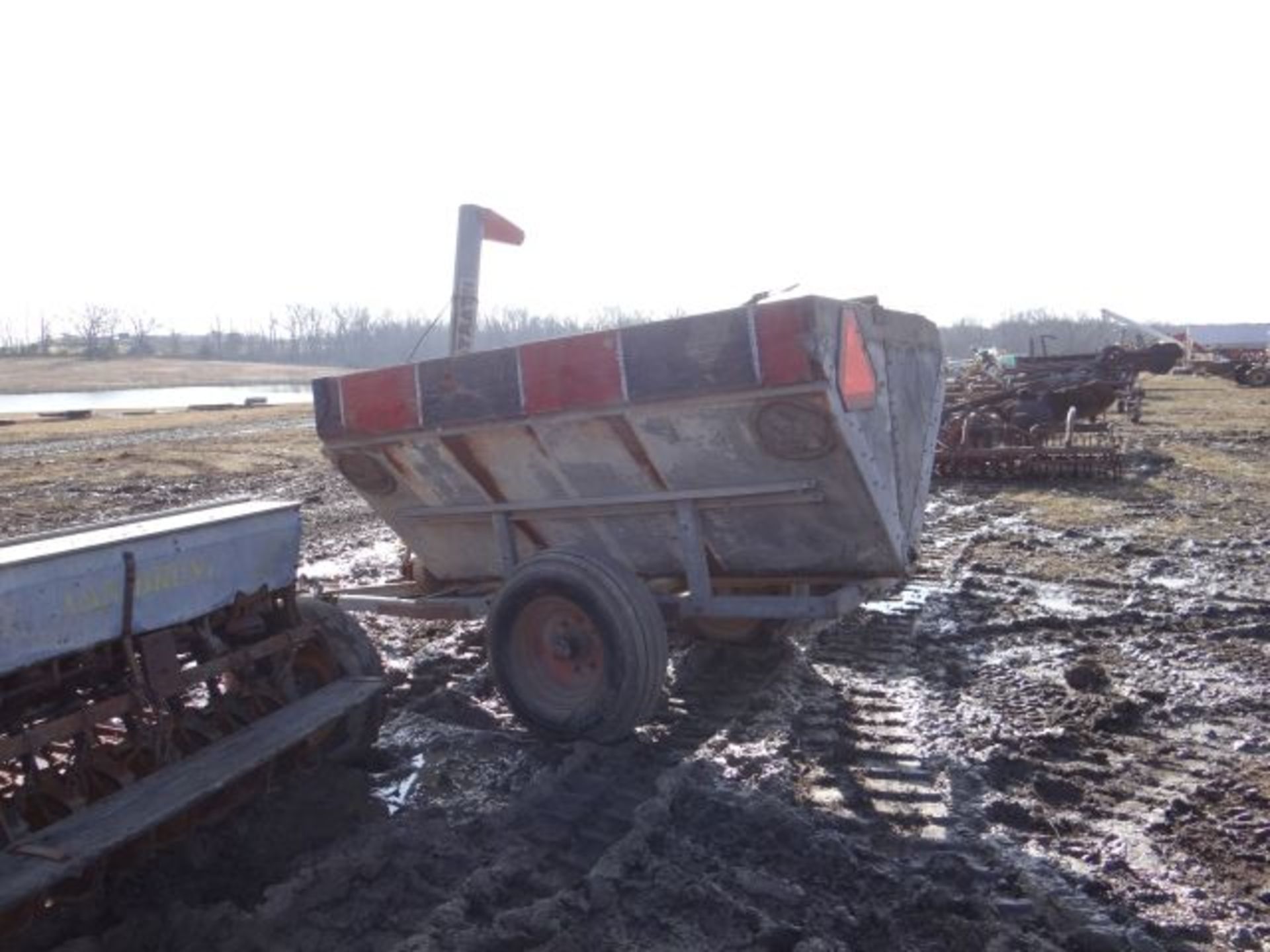 Auger Wagon - Image 3 of 3