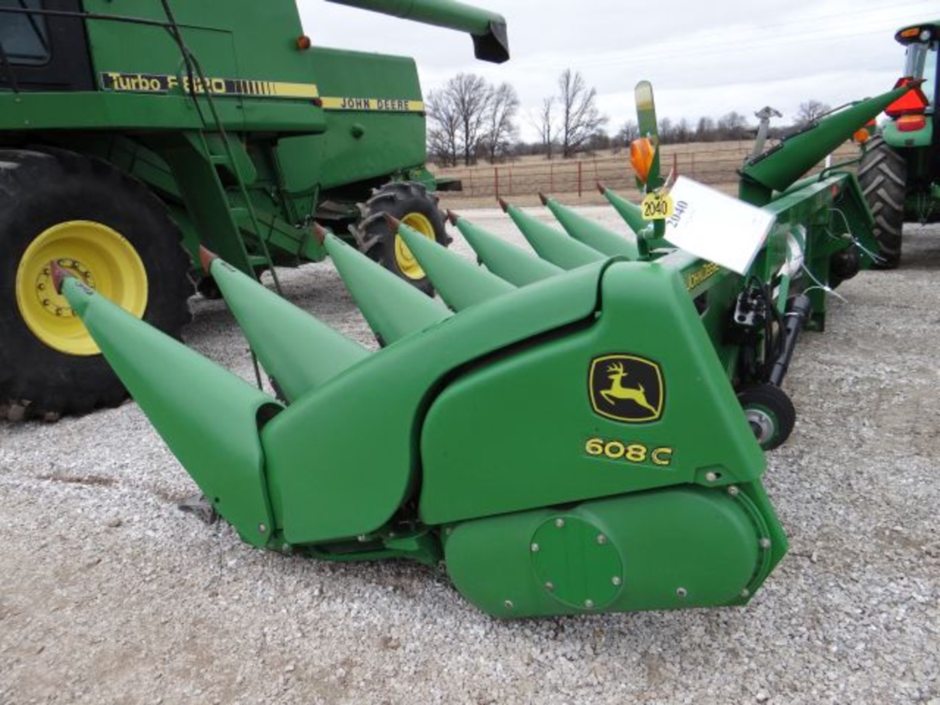 JD 608C Corn Head