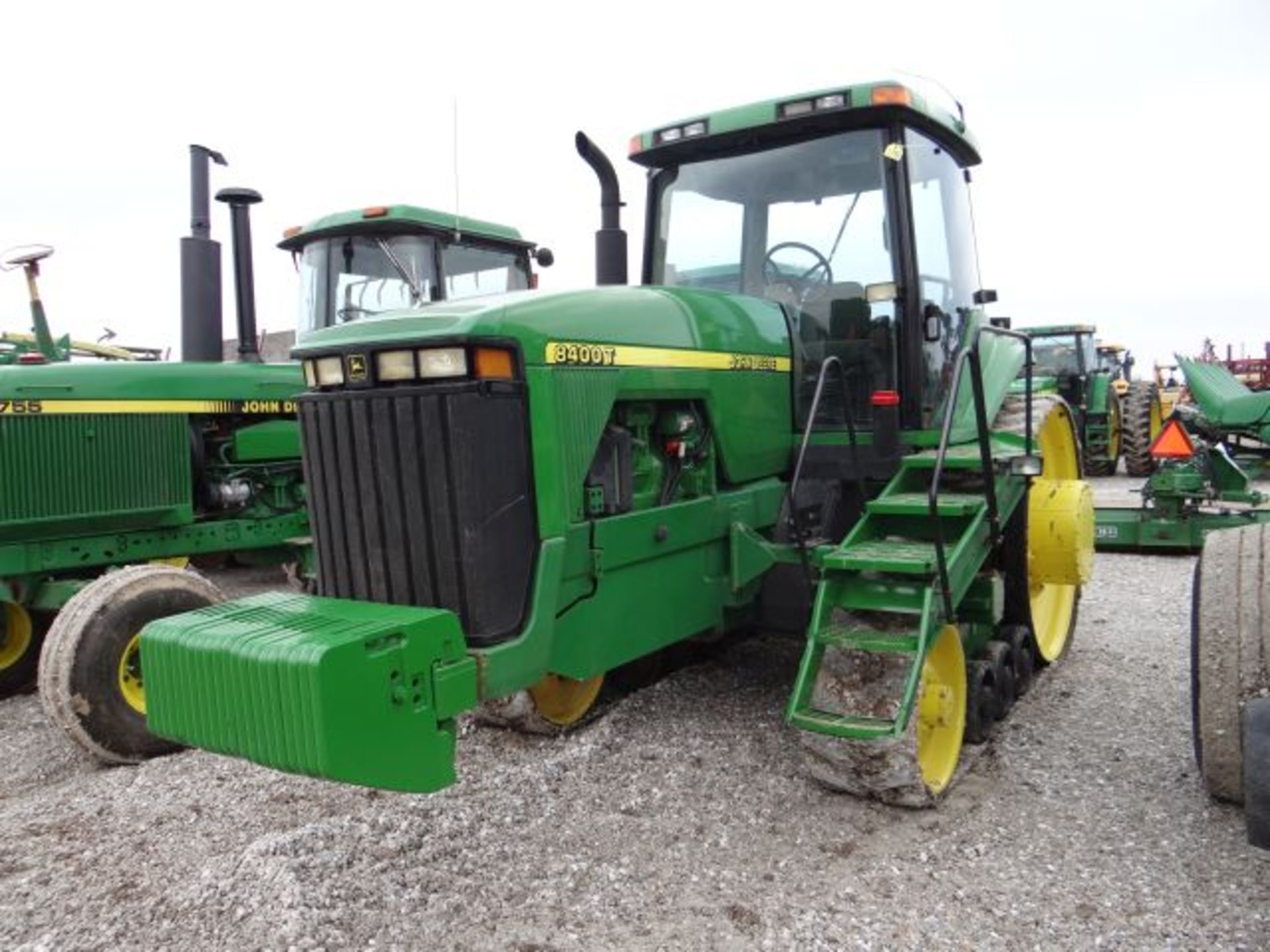 JD 8400T Tractor, 1999 10,300 hrs, 3pt, QH