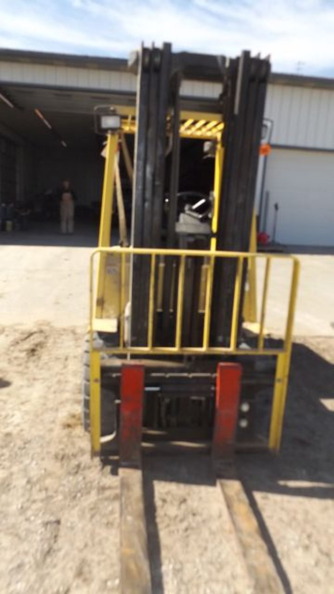 Hyster 60 Fork Lift 1029 hrs, Gas, 3 Stage Low-Profile Mast, 48" Forks, 6000# Capacity - Image 2 of 4