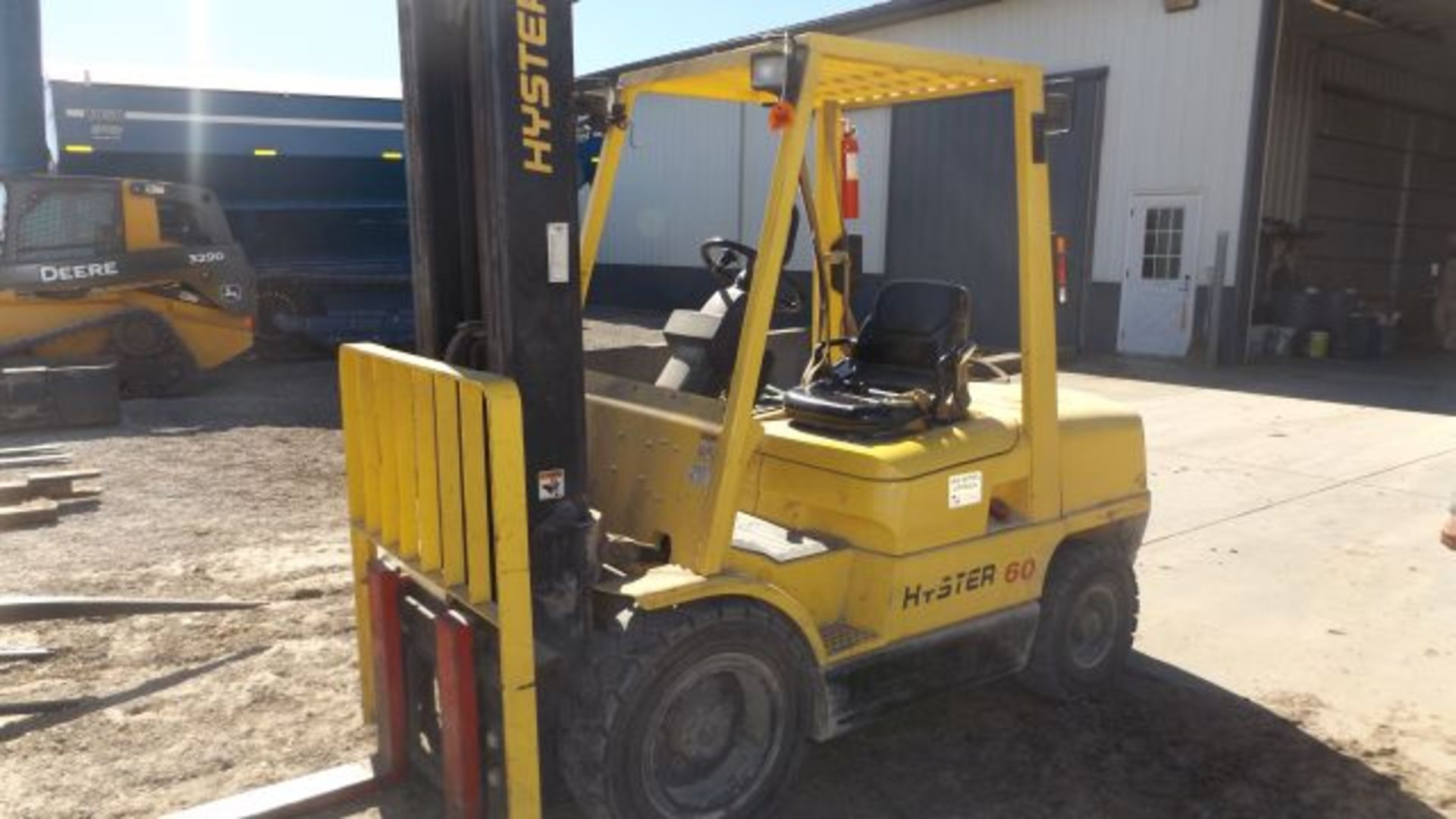 Hyster 60 Fork Lift 1029 hrs, Gas, 3 Stage Low-Profile Mast, 48" Forks, 6000# Capacity