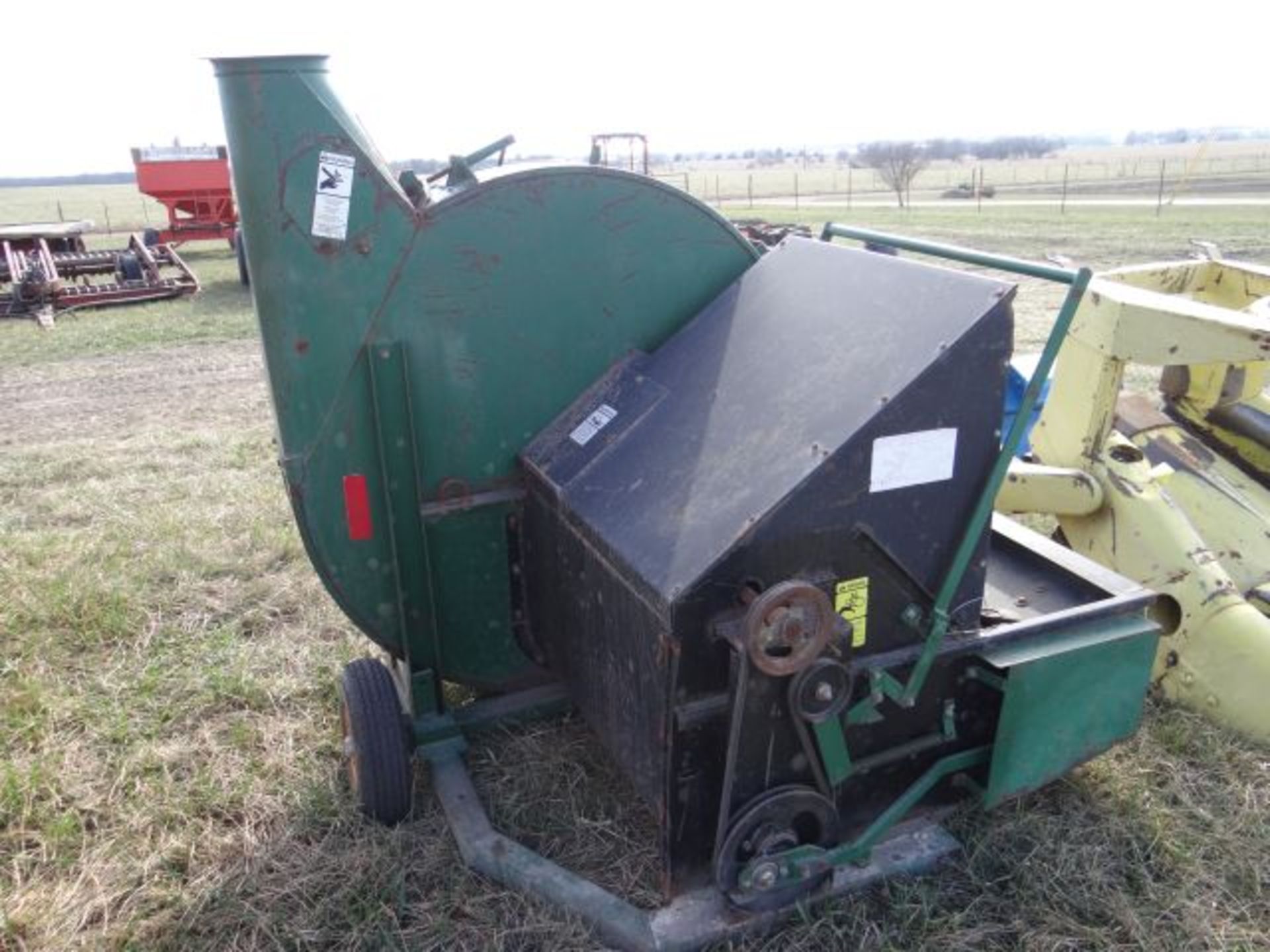 Badger BN2054 Silage Blower Used Last Fall - Image 3 of 3