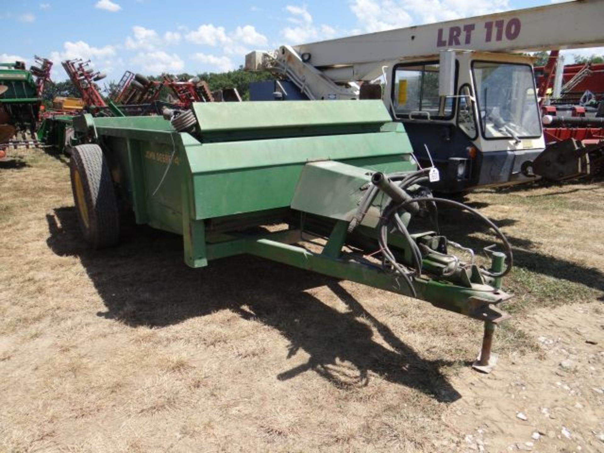 JD 450 Manure Spreader - Image 2 of 3