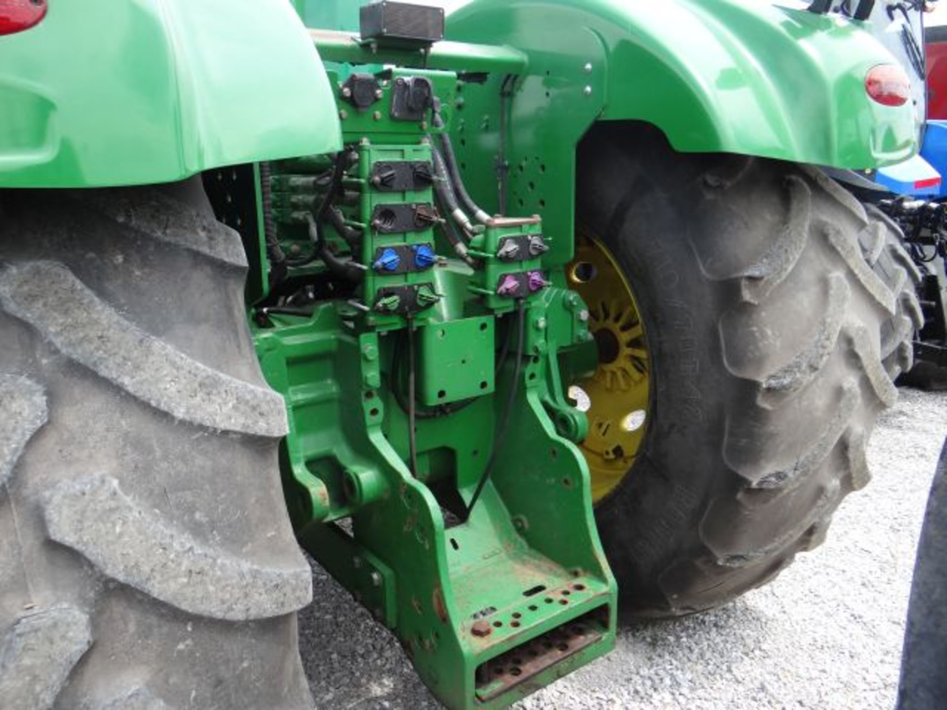 JD 9560R Tractor, 2012 5495 hrs, Scraper Special, Wheel Weights, 710/38 Tires - Bild 5 aus 7