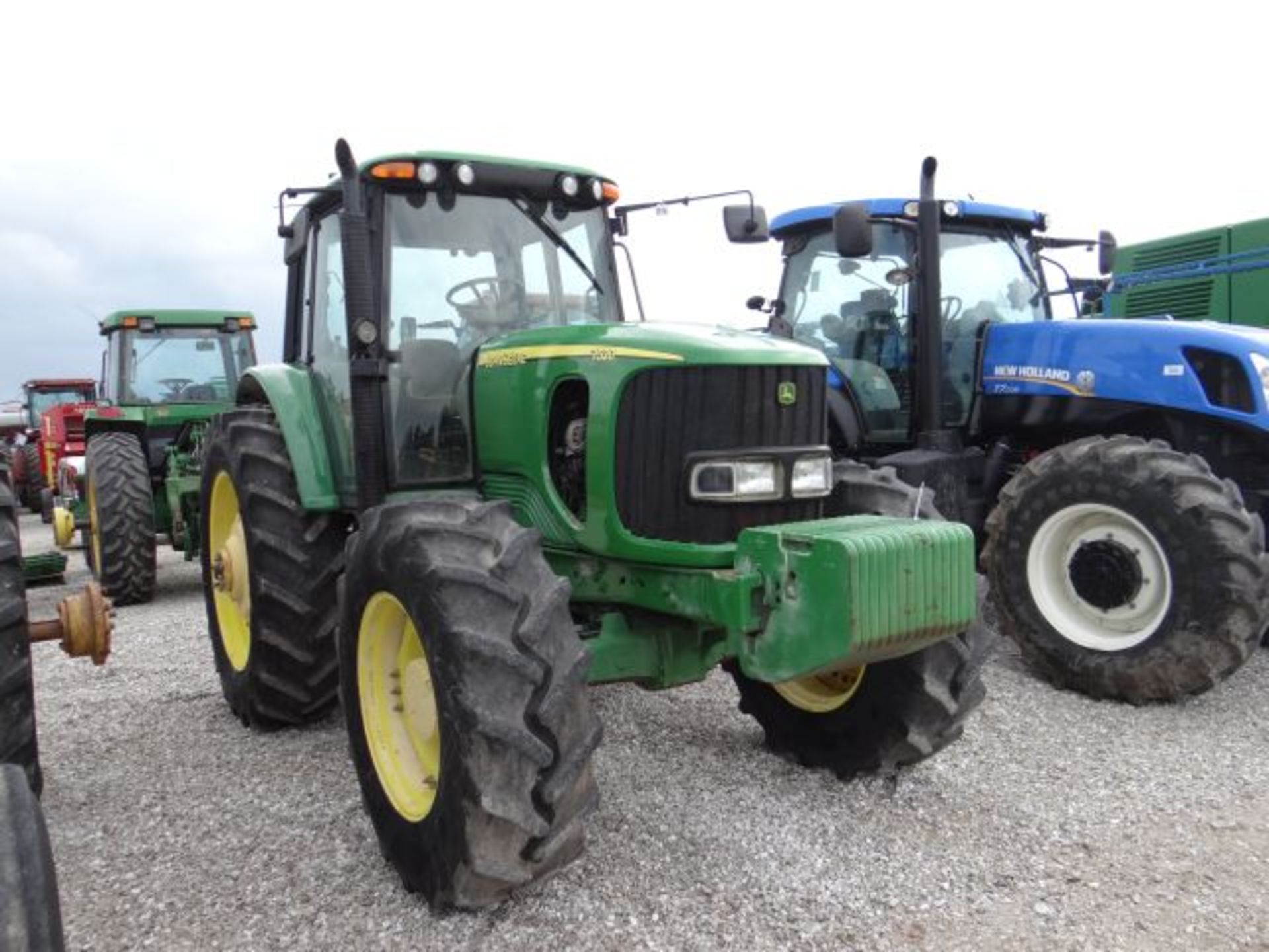 JD 7520 Tractor 3152 hrs - Bild 2 aus 4