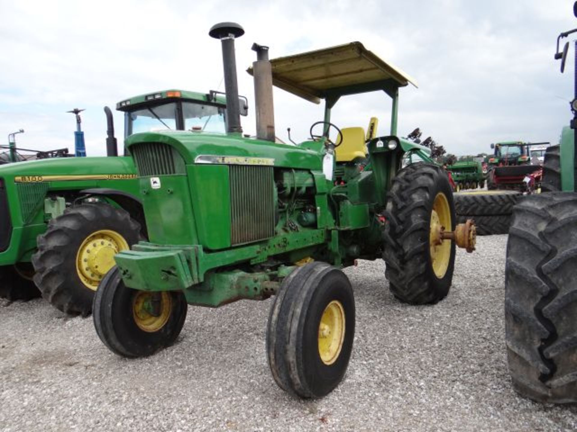 JD 4620 Tractor 8983 hrs