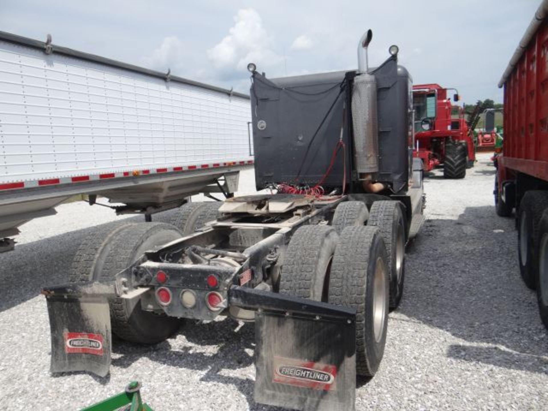 1994 Freightliner Road Tractor 60 Series Detroit, 9sp, Sleeper, Title in the Office, vin#648481 - Bild 3 aus 5