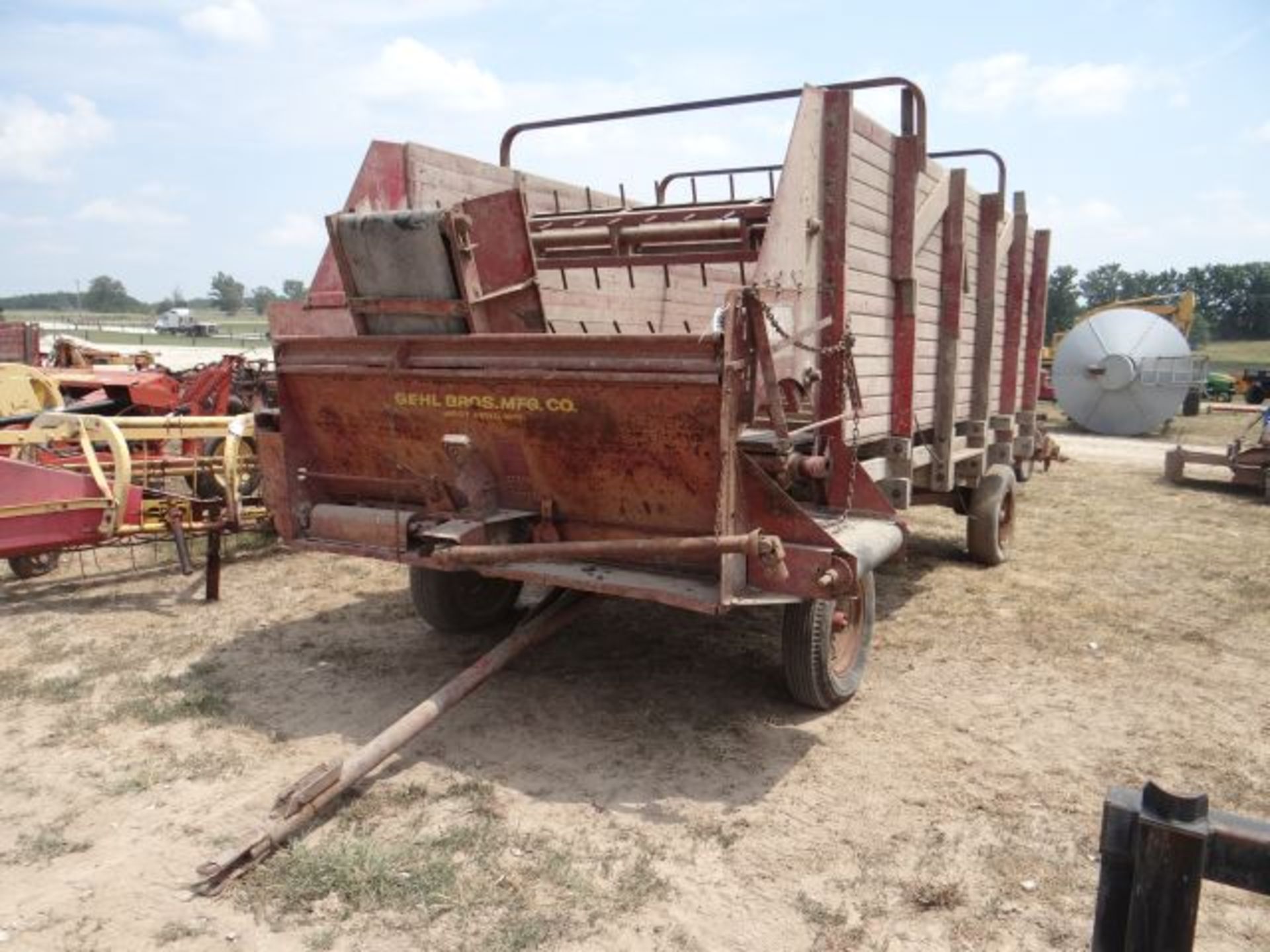 Gehl Silage Wagon 540 PTO, Manual in the Shed
