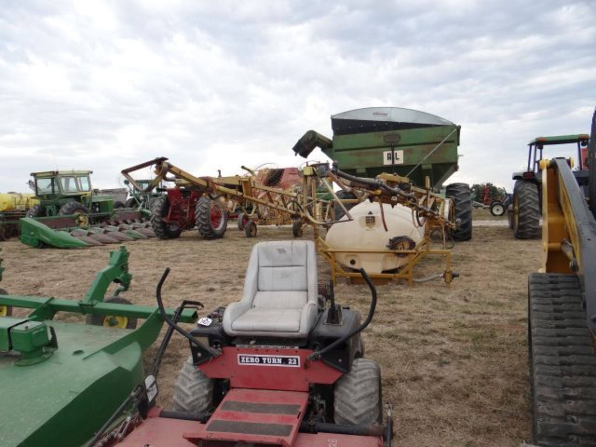 AgChem Sprayer 500 Gallon, 60' Booms - Image 3 of 3