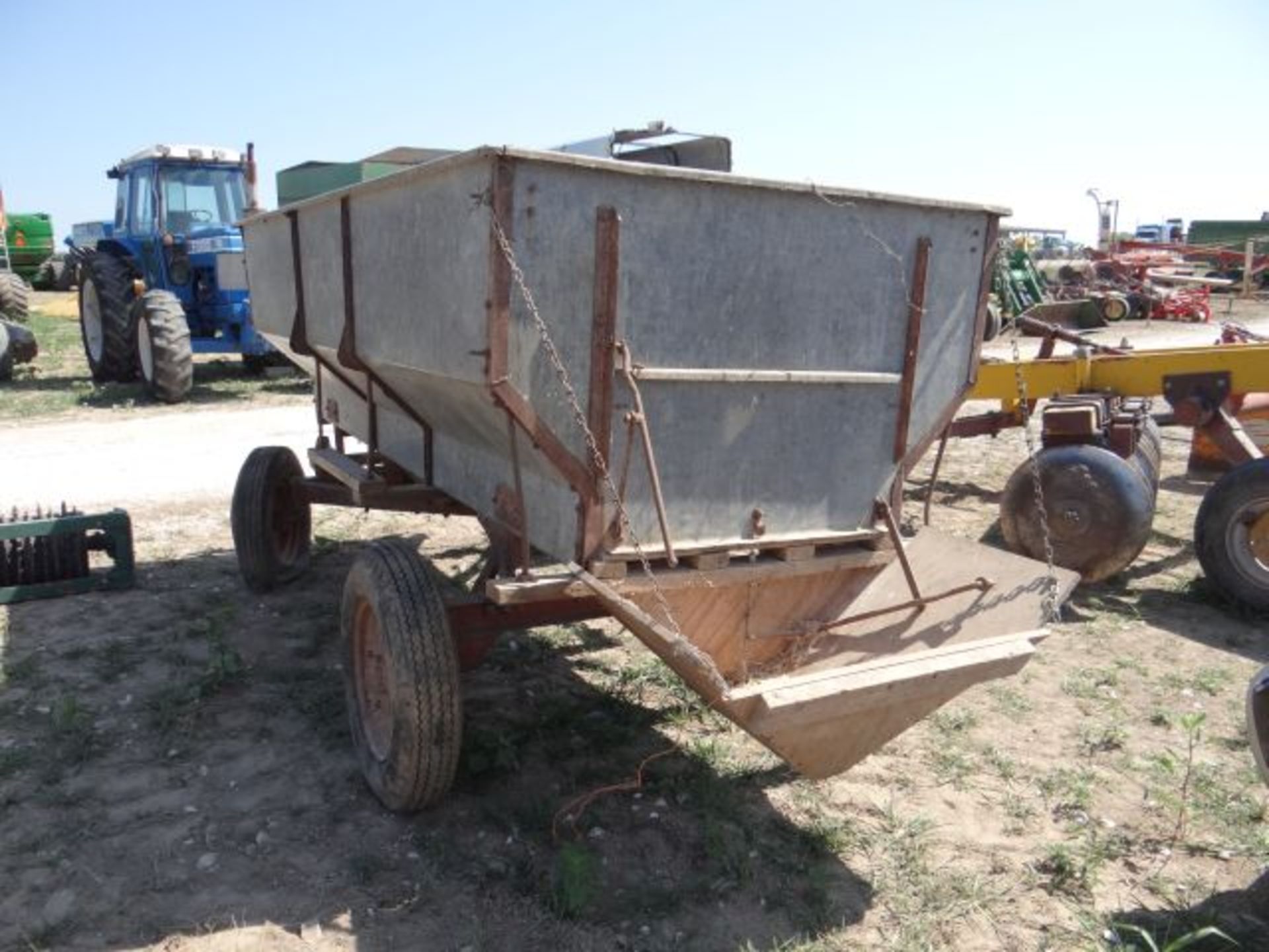 Grain Wagon - Image 3 of 3