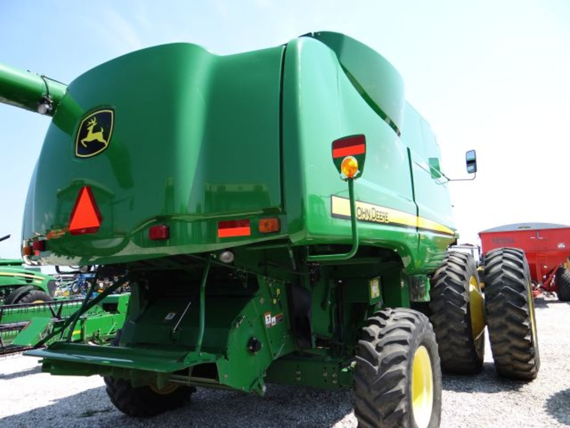 JD 9570 STS Combine, 2008 2841/1460 hrs, 2wd, LL, Chopper, 520/85R42 Duals - Image 3 of 5