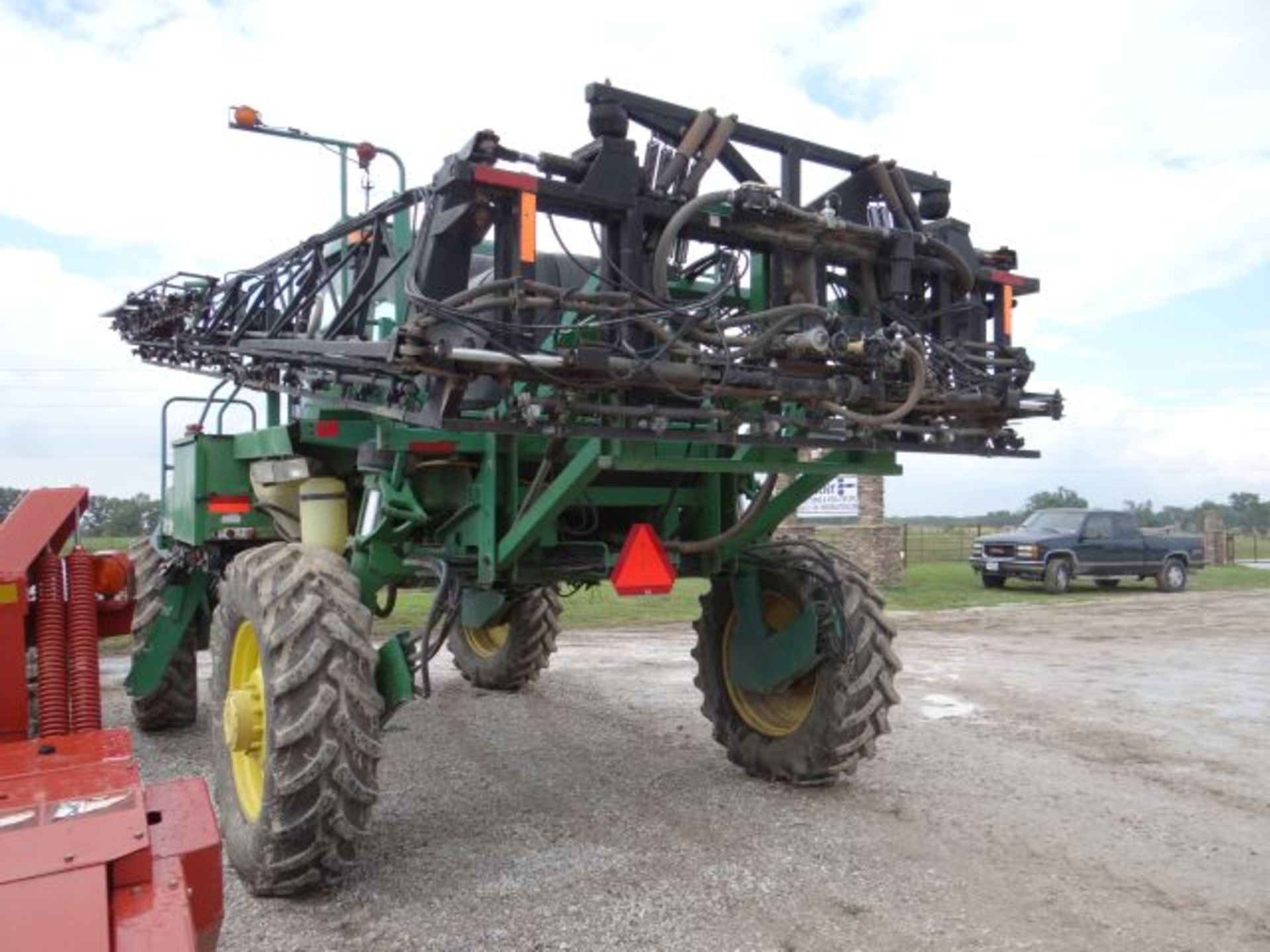 JD 4700 Sprayer - Image 3 of 4