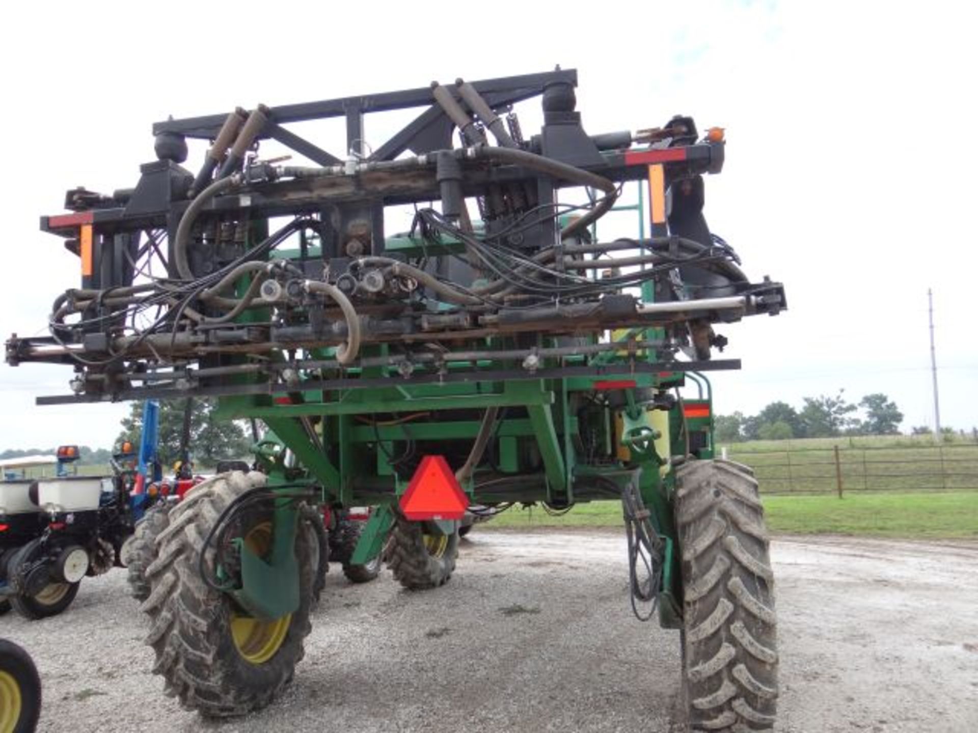 JD 4700 Sprayer - Image 2 of 4