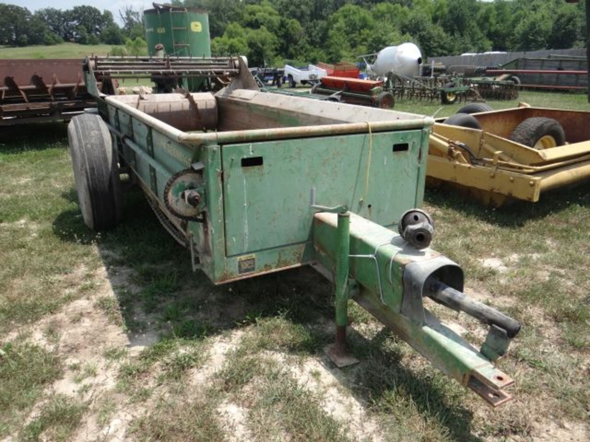 JD 40 Manure Spreader PTO - Image 2 of 3